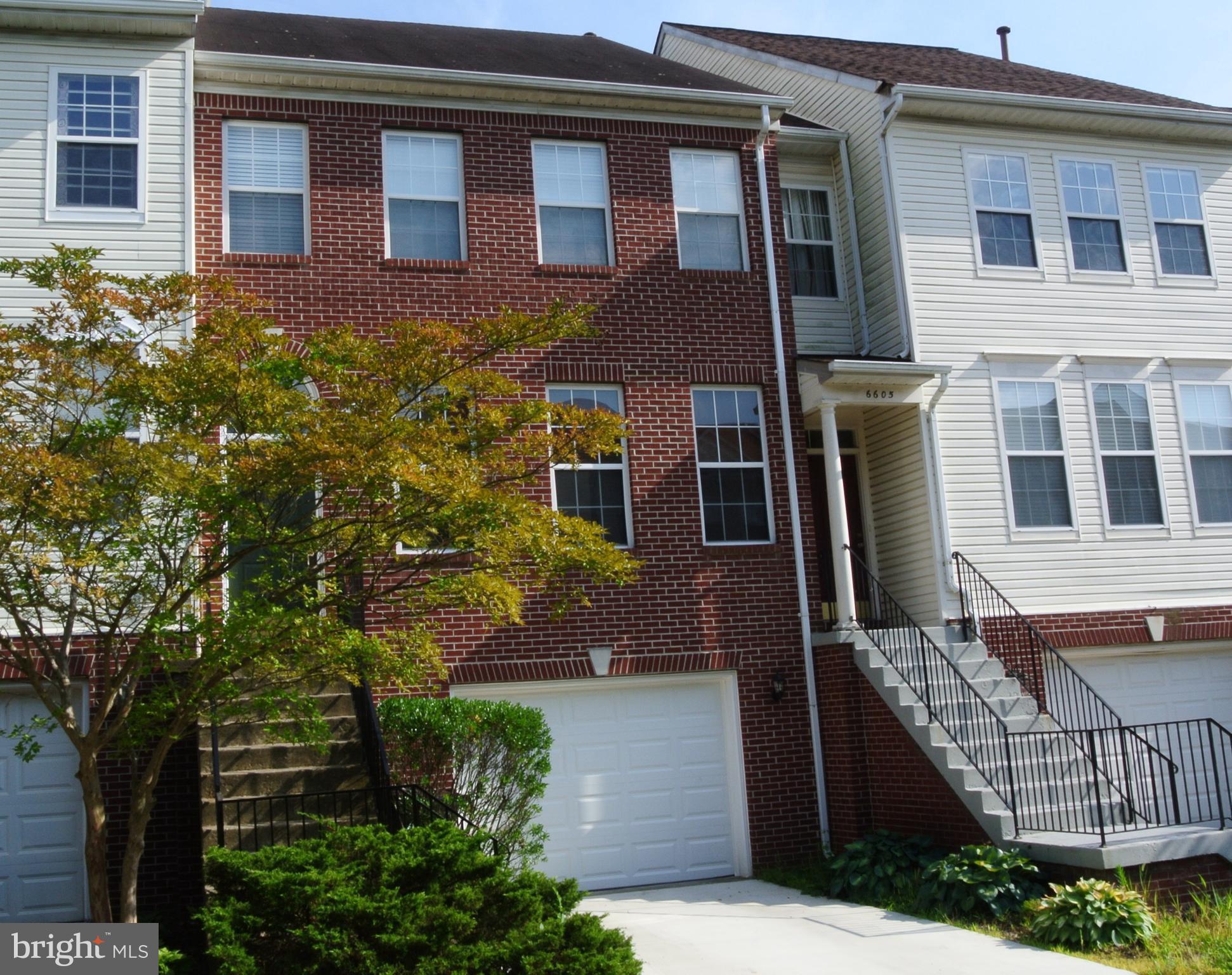 ISLAND CREEK - Residential Lease
