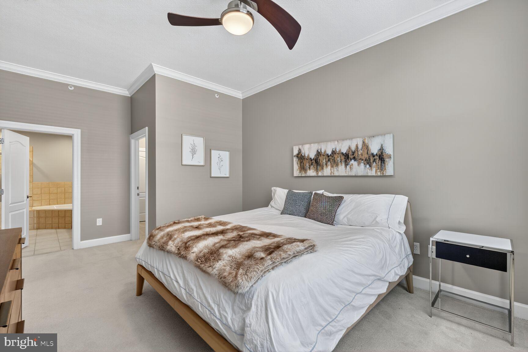 THE BROADWAY - Residential