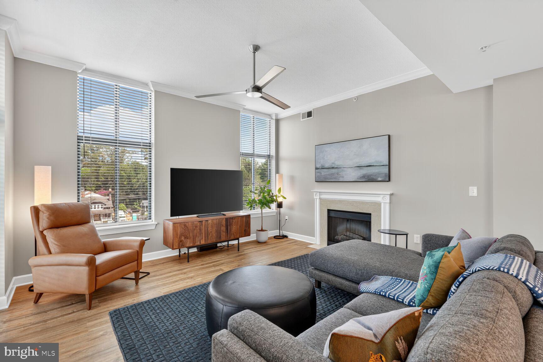 THE BROADWAY - Residential