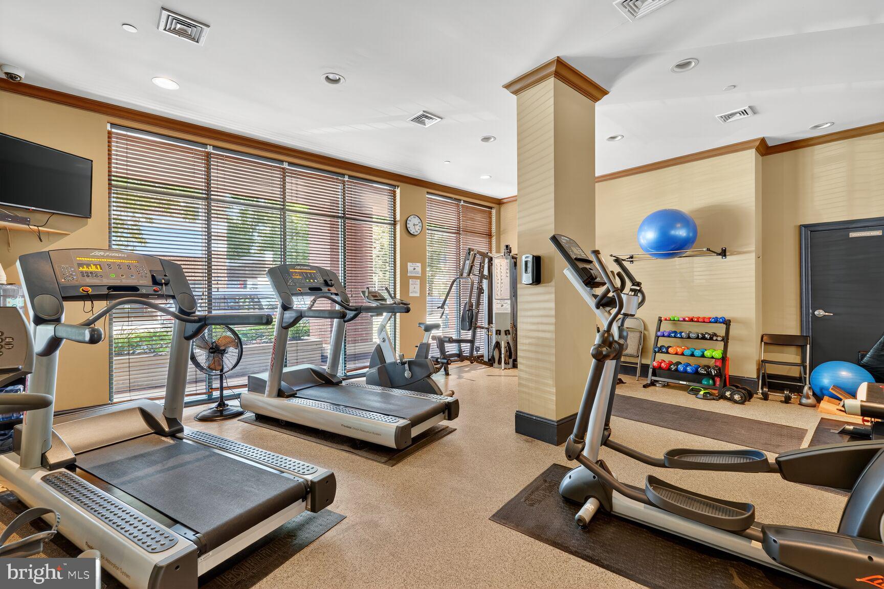 THE BROADWAY - Residential