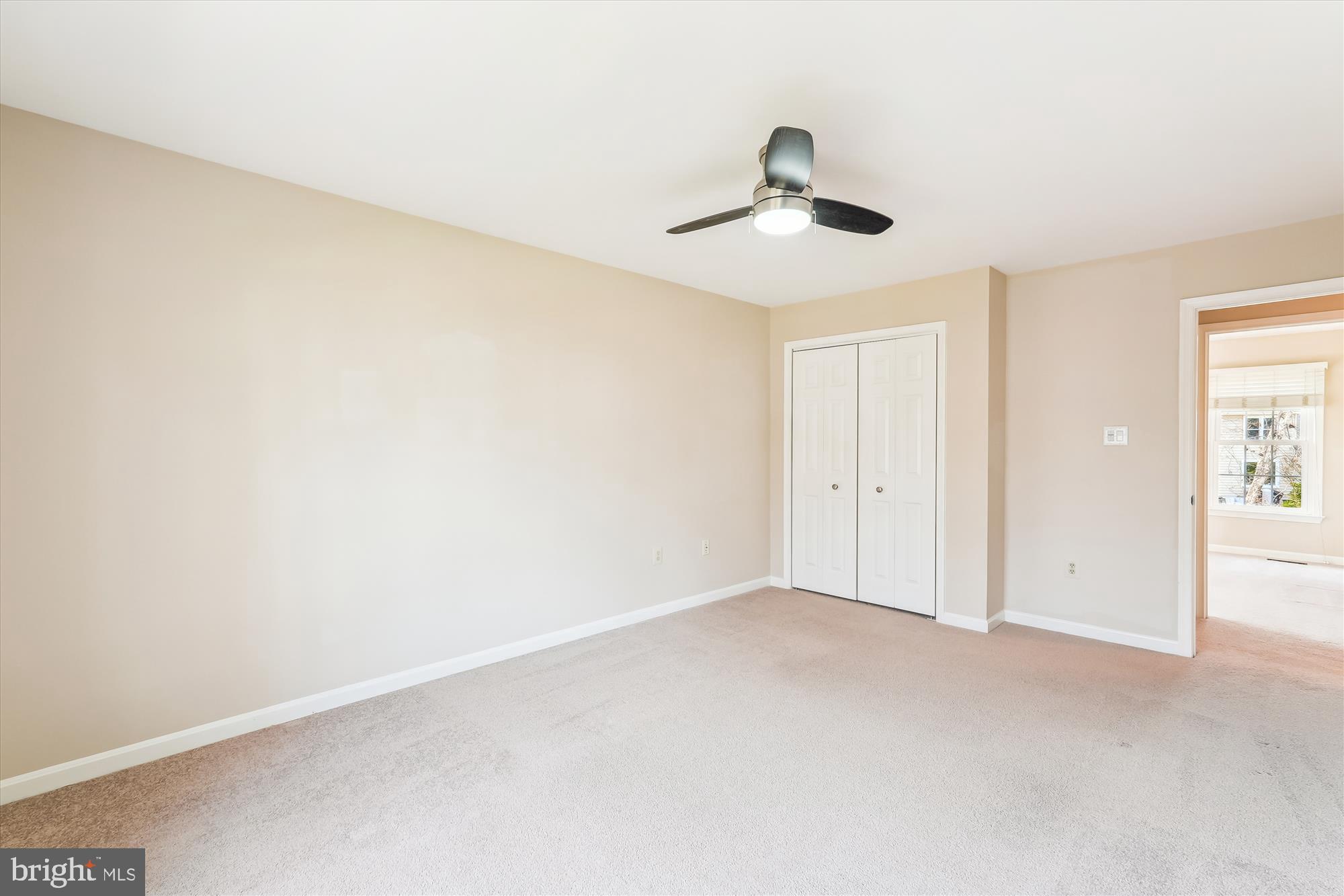 COUNTRYSIDE - Residential