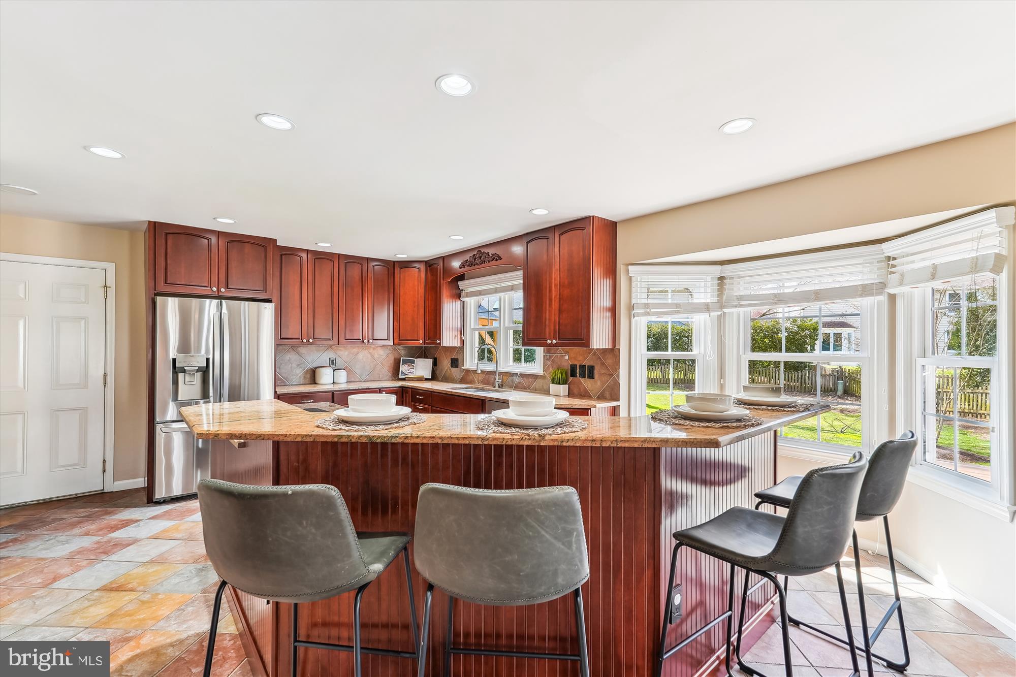 COUNTRYSIDE - Residential