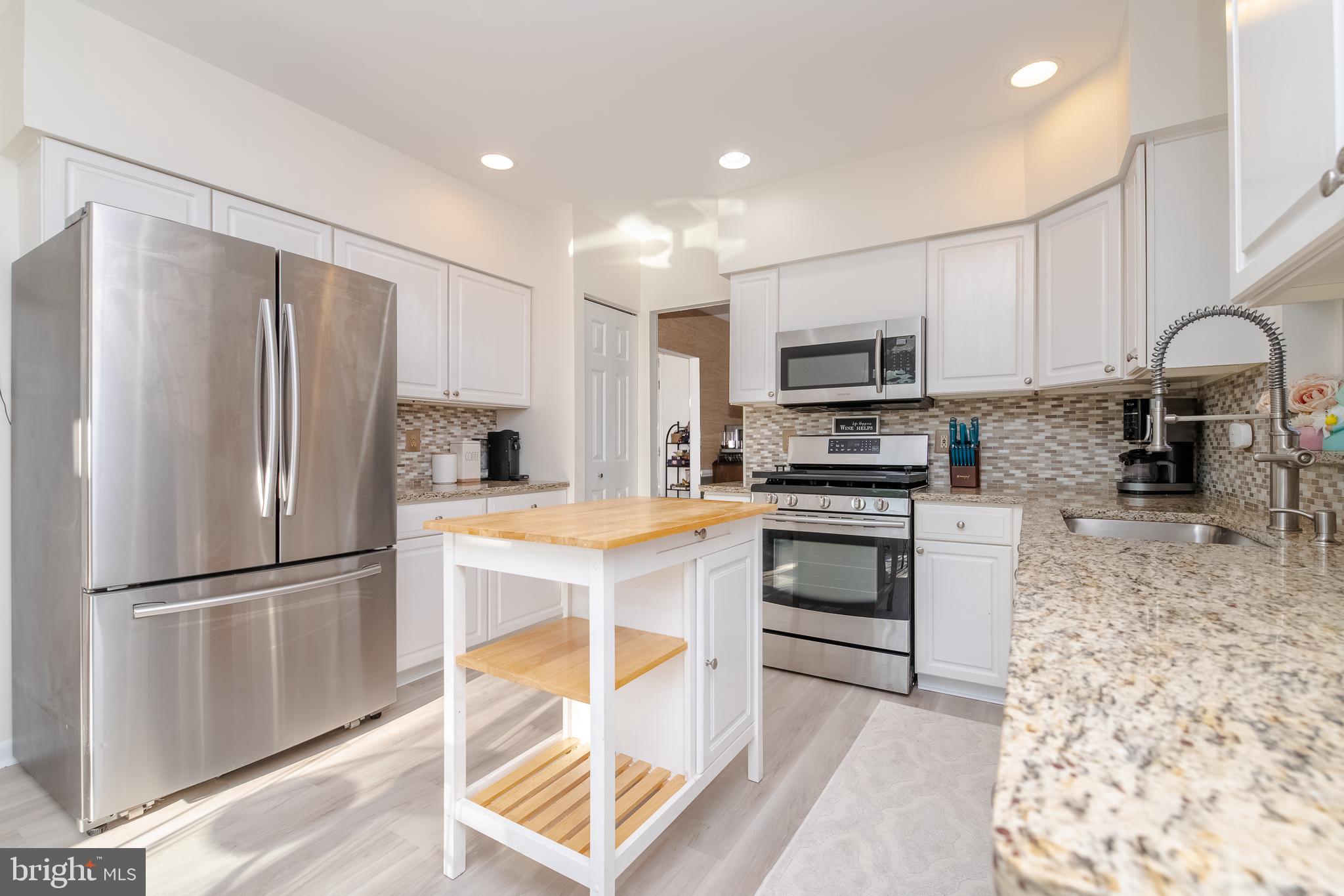 FAIRWINDS - Residential