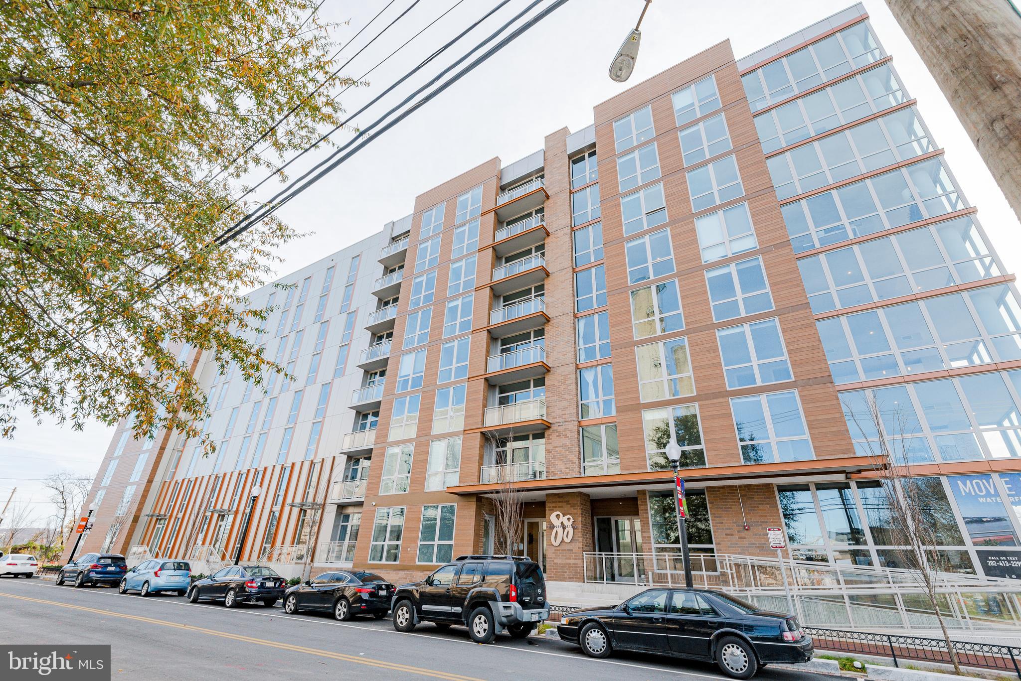 88 V STREET SW 804
