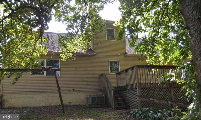 LYNDON WEST - Residential