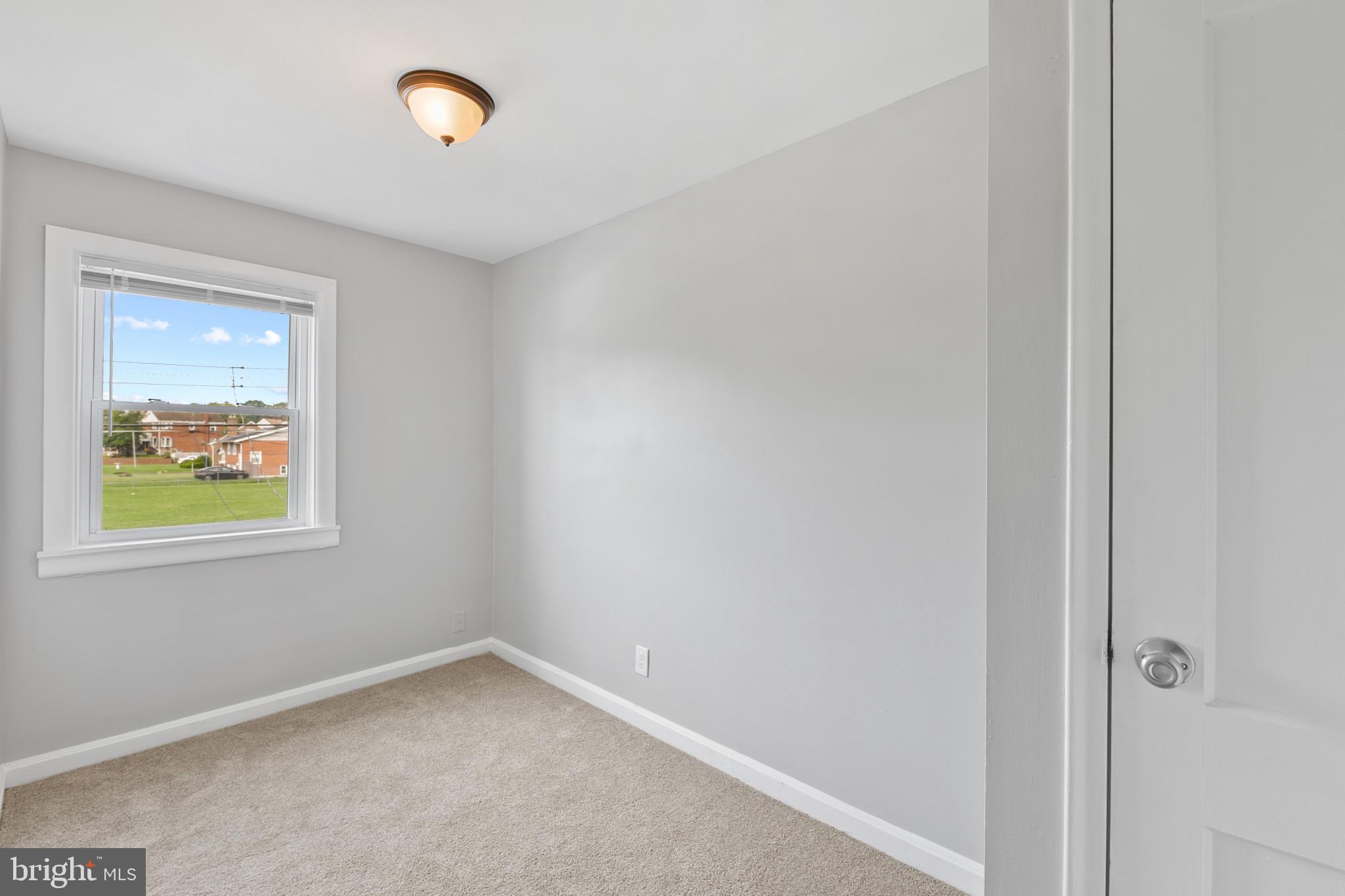 BEVERLY HILLS - Residential Lease