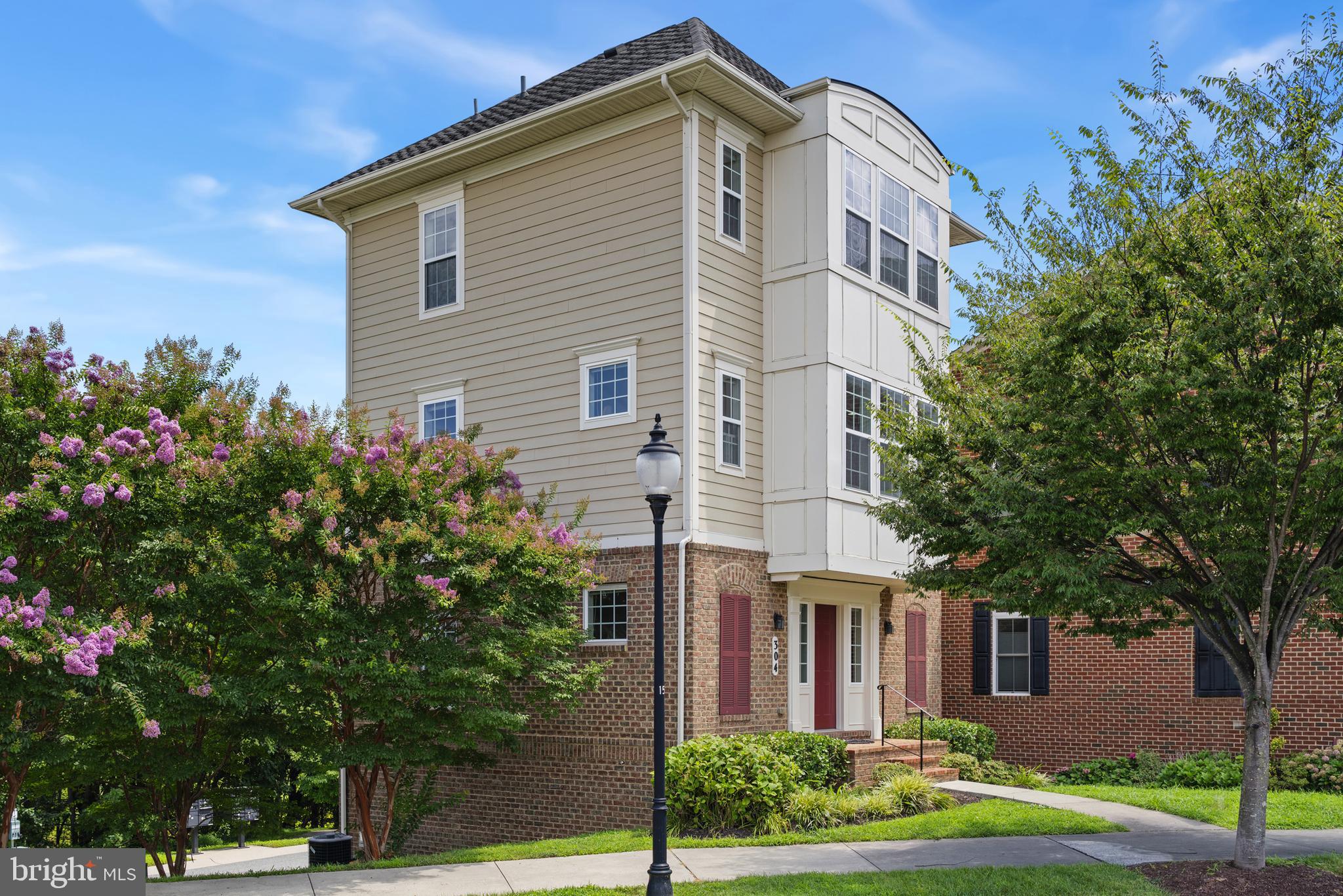 PARKLANDS AT WATKINS MILL - Residential Lease