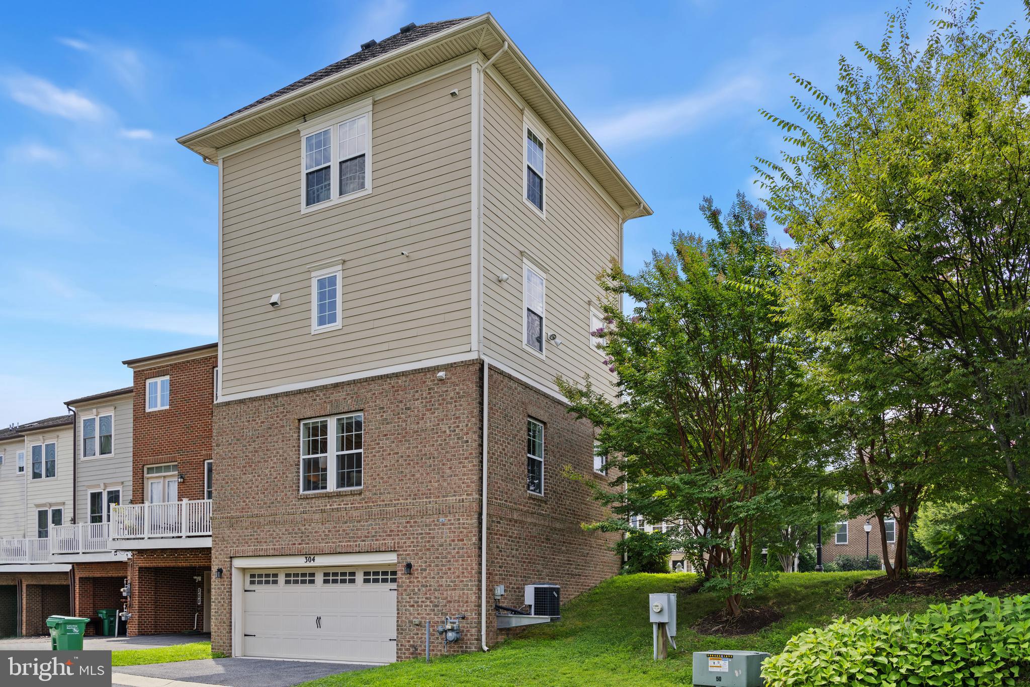 PARKLANDS AT WATKINS MILL - Residential Lease