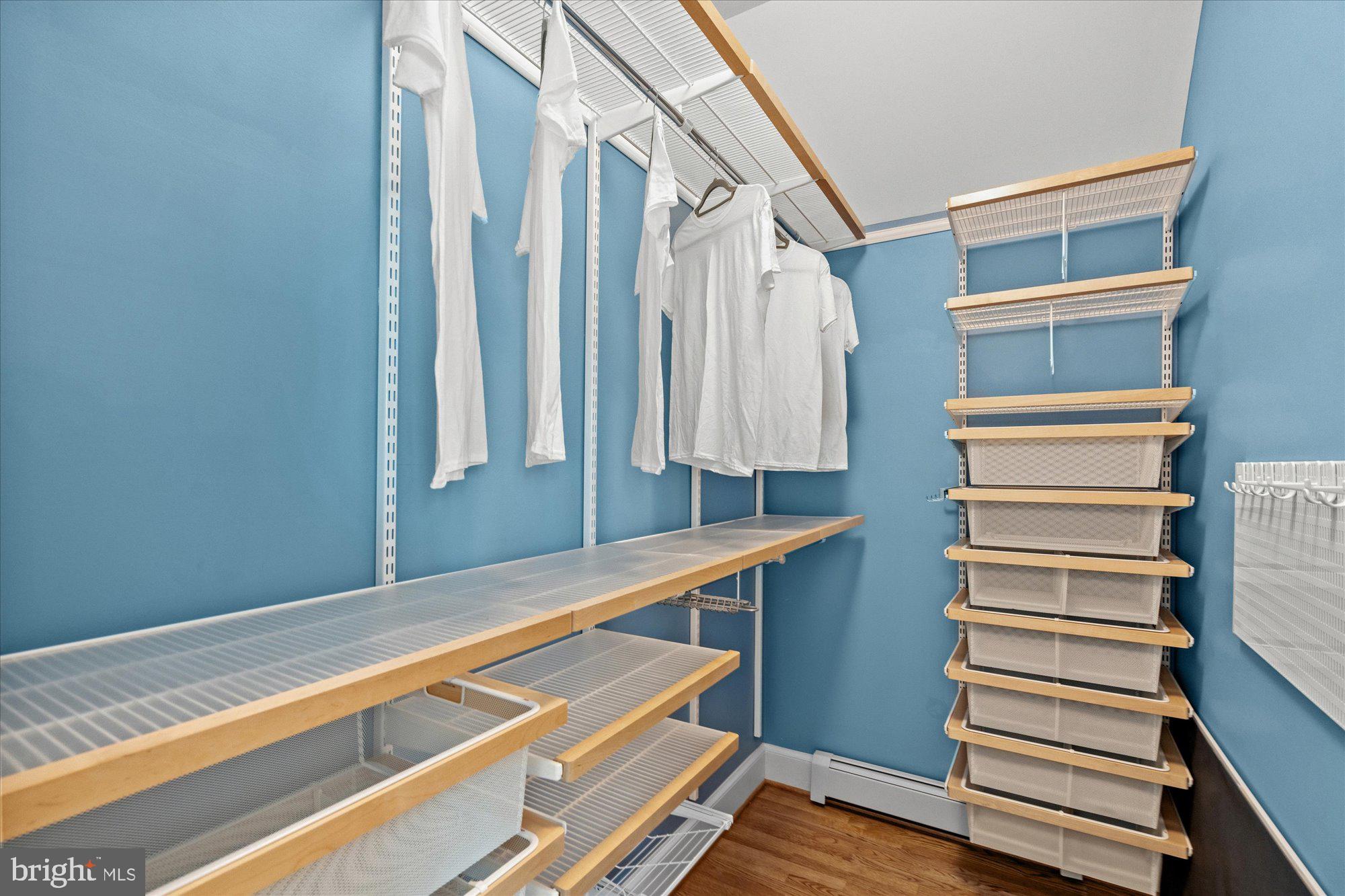 ST ELMO - Residential