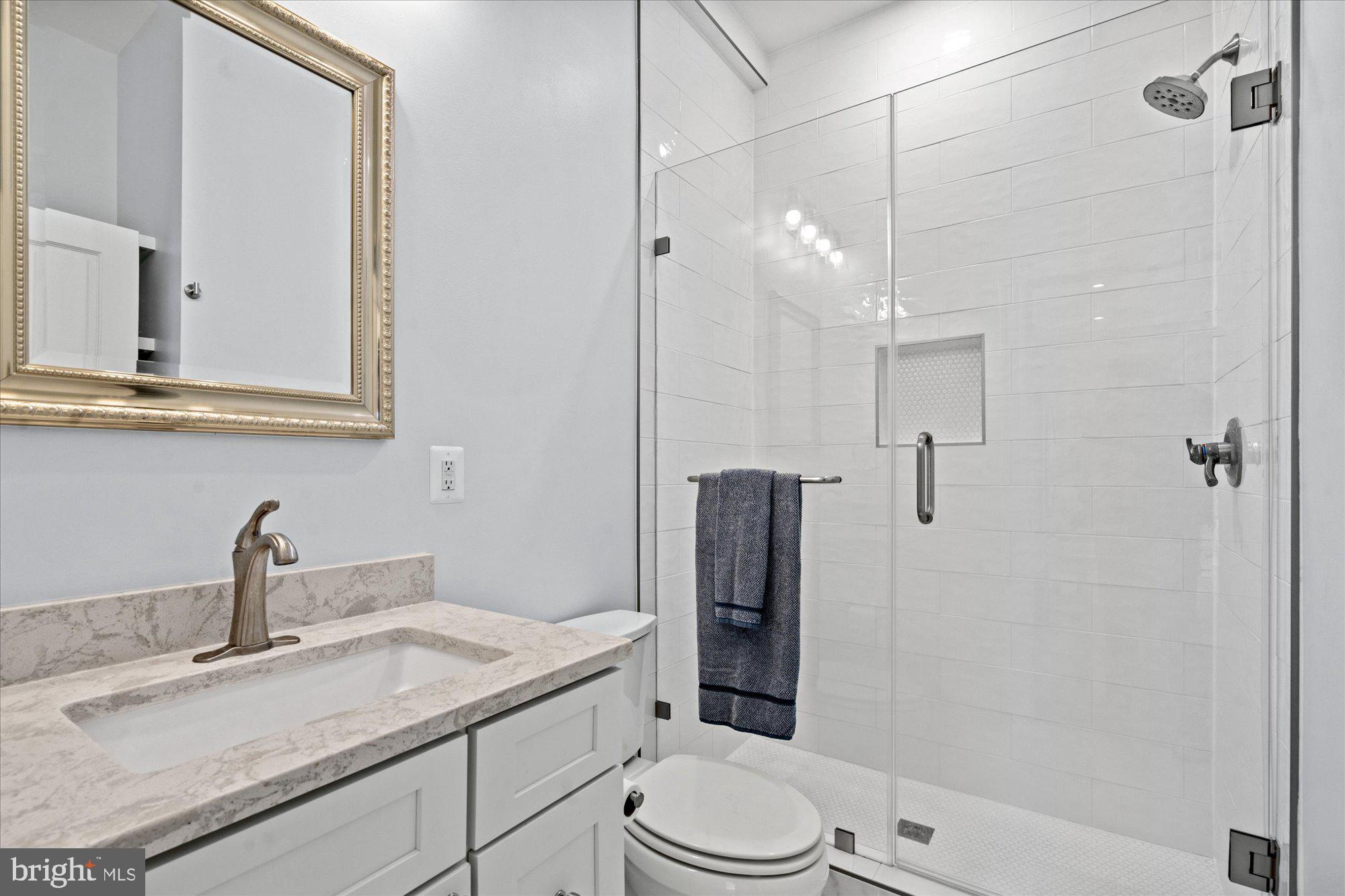 ST ELMO - Residential