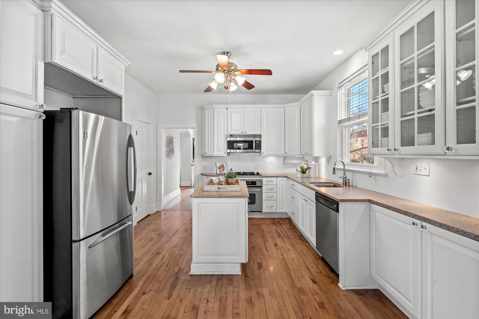 ST ELMO - Residential