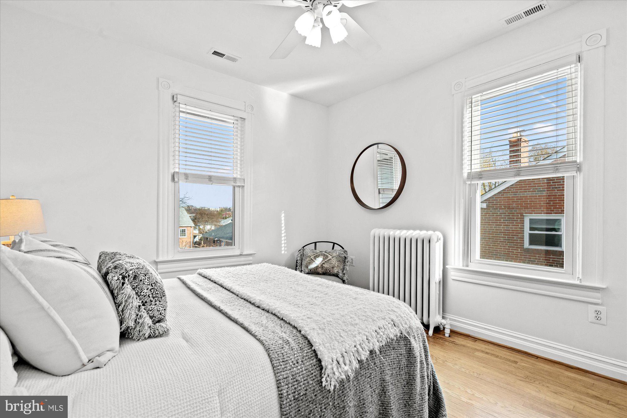 ST ELMO - Residential