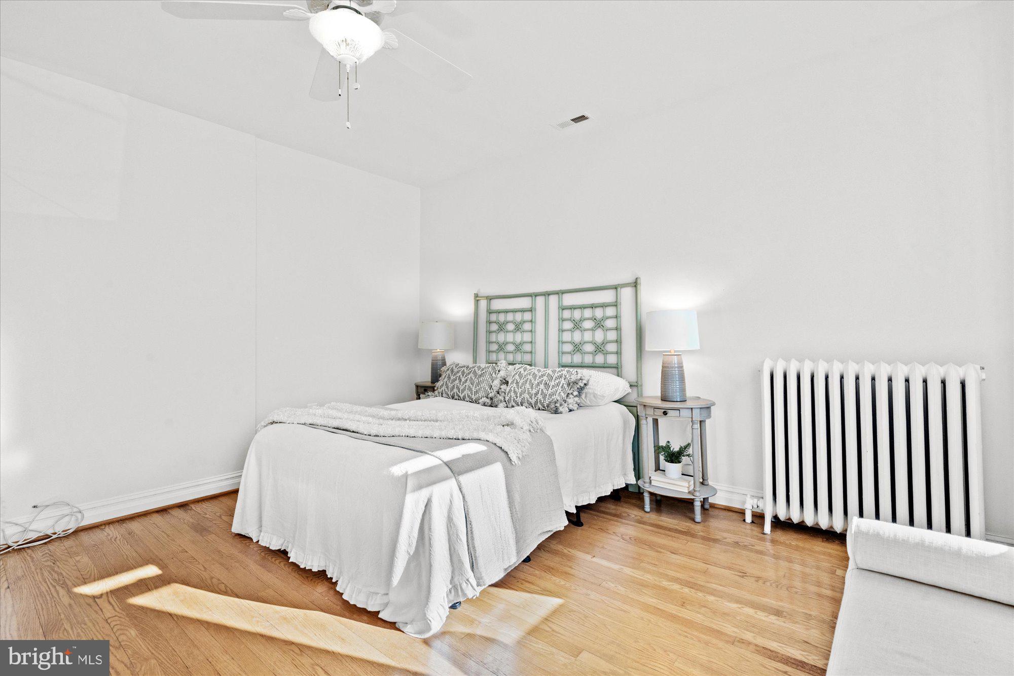 ST ELMO - Residential