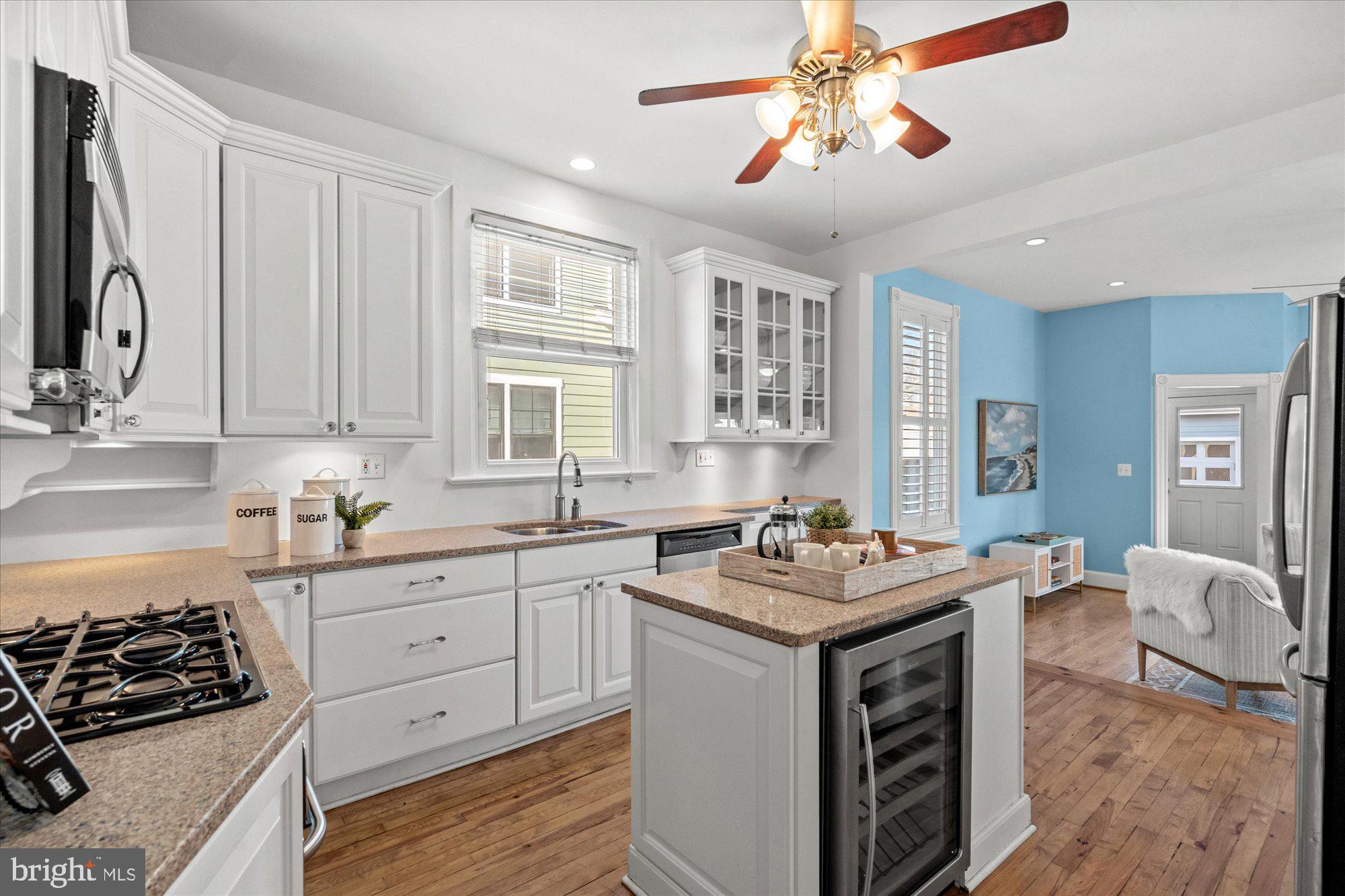 ST ELMO - Residential