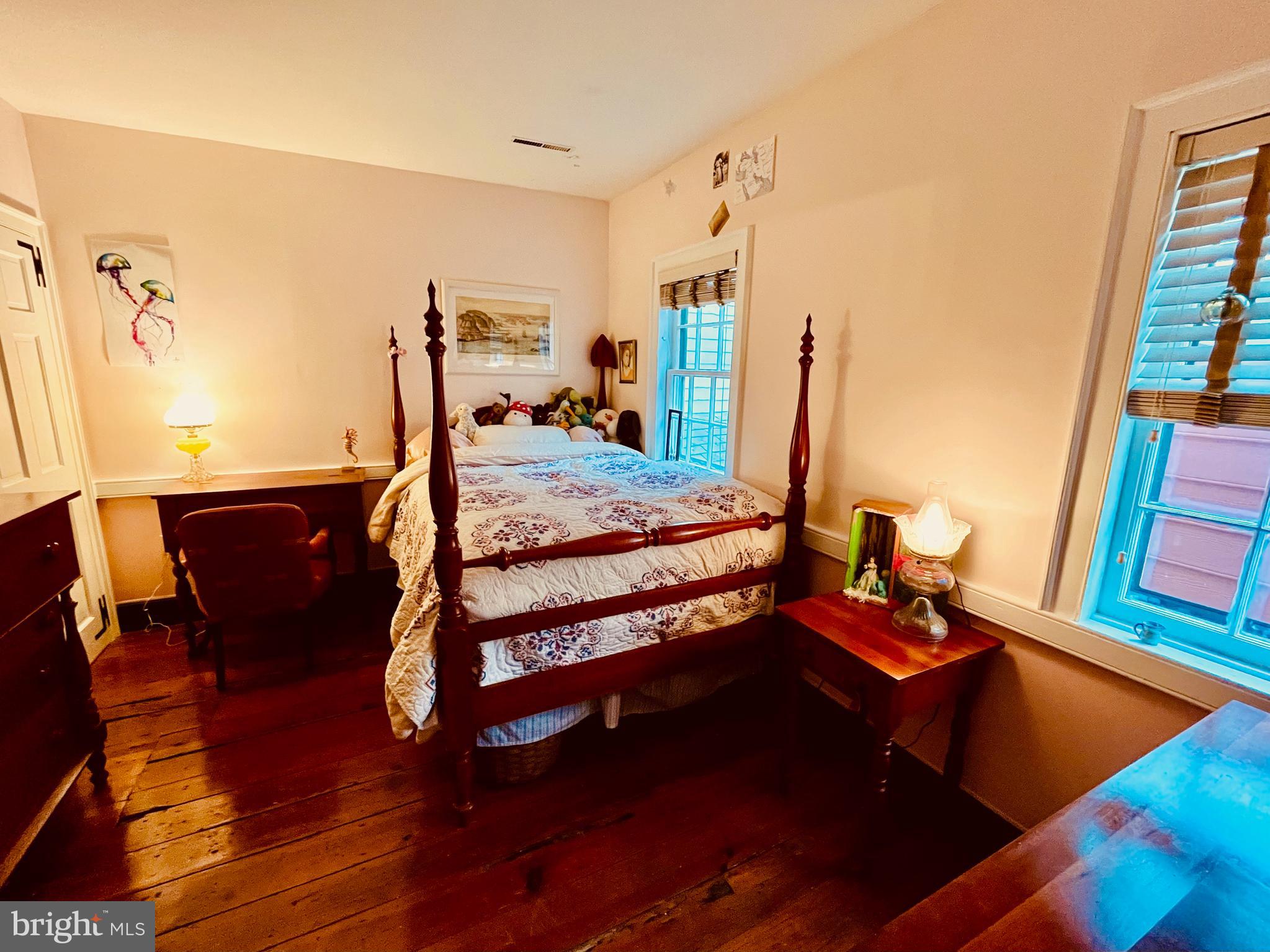 HISTORIC DISTRICT - Residential Lease