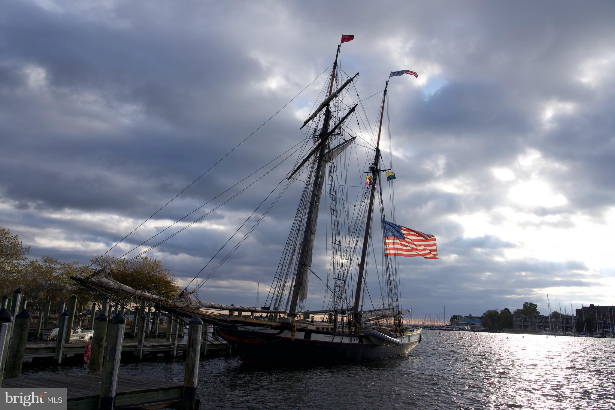 HISTORIC DISTRICT - Residential Lease