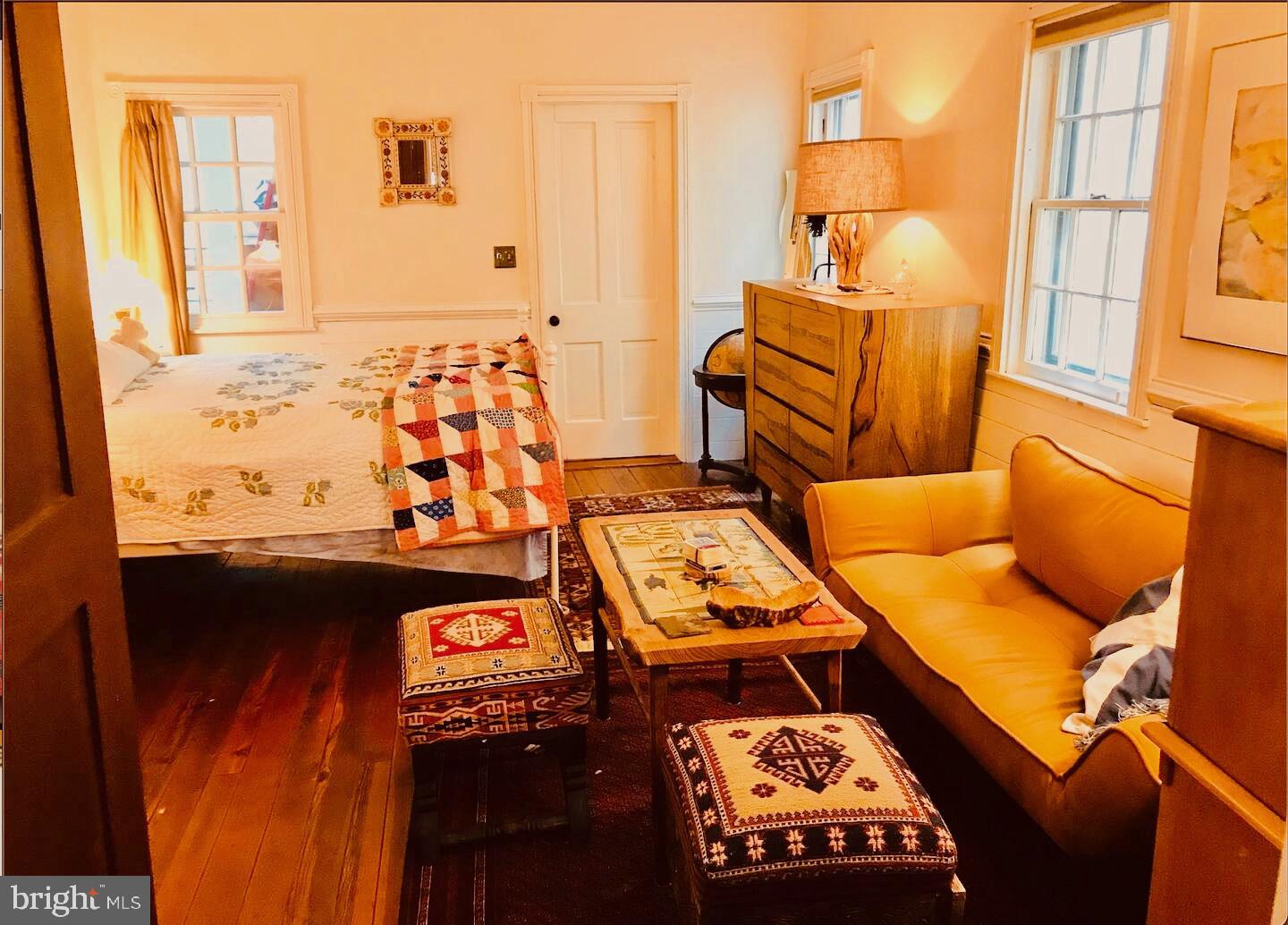 HISTORIC DISTRICT - Residential Lease