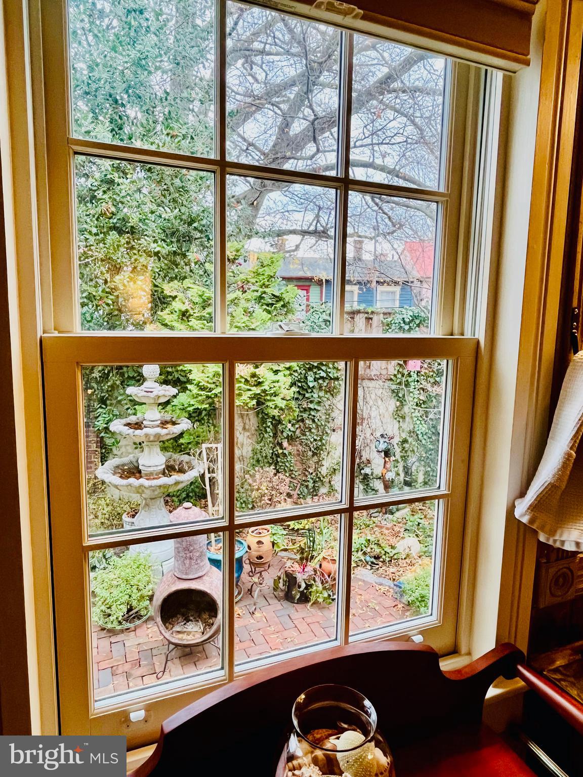 HISTORIC DISTRICT - Residential Lease