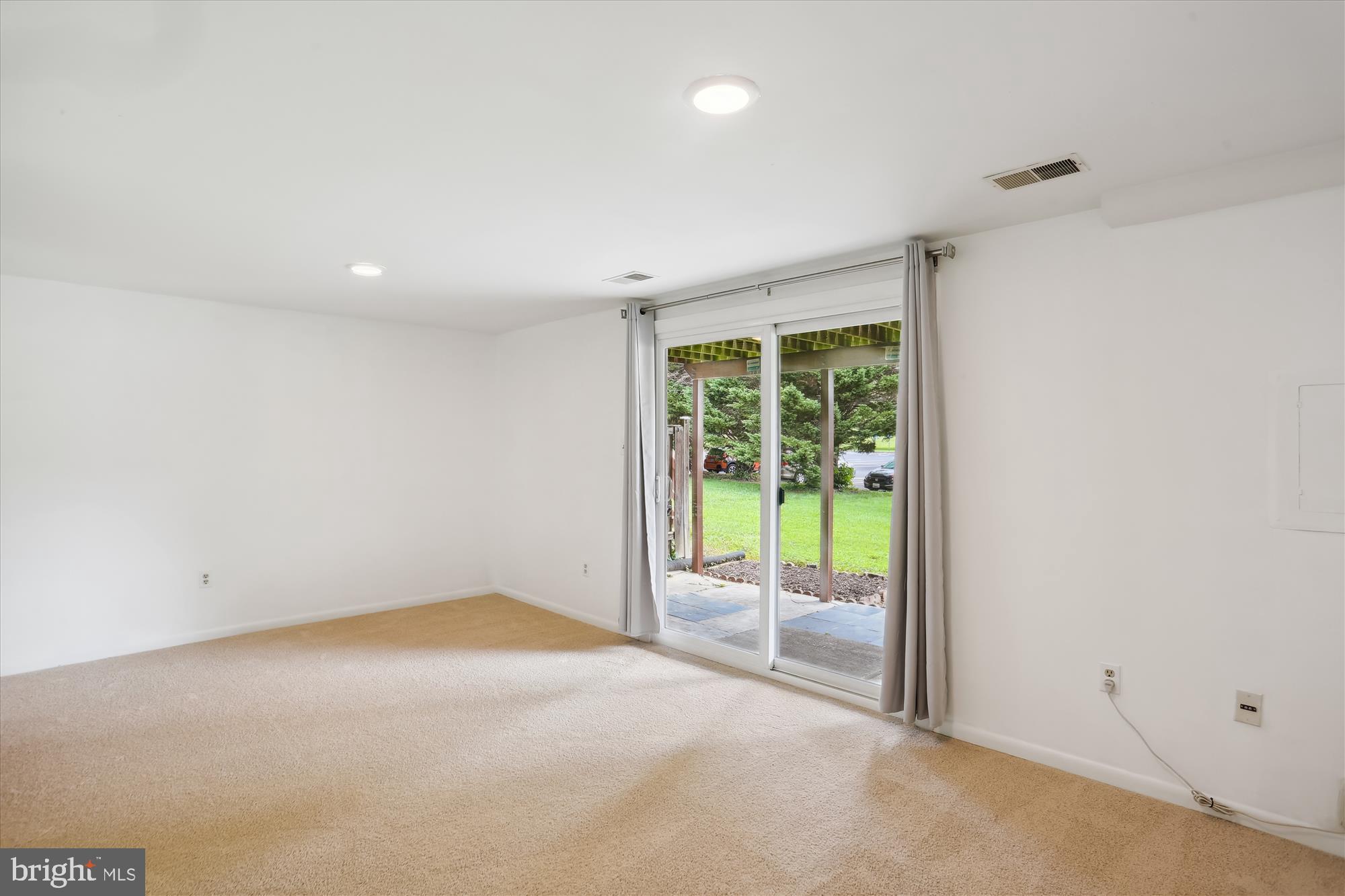 ORCHARD PLACE - Residential