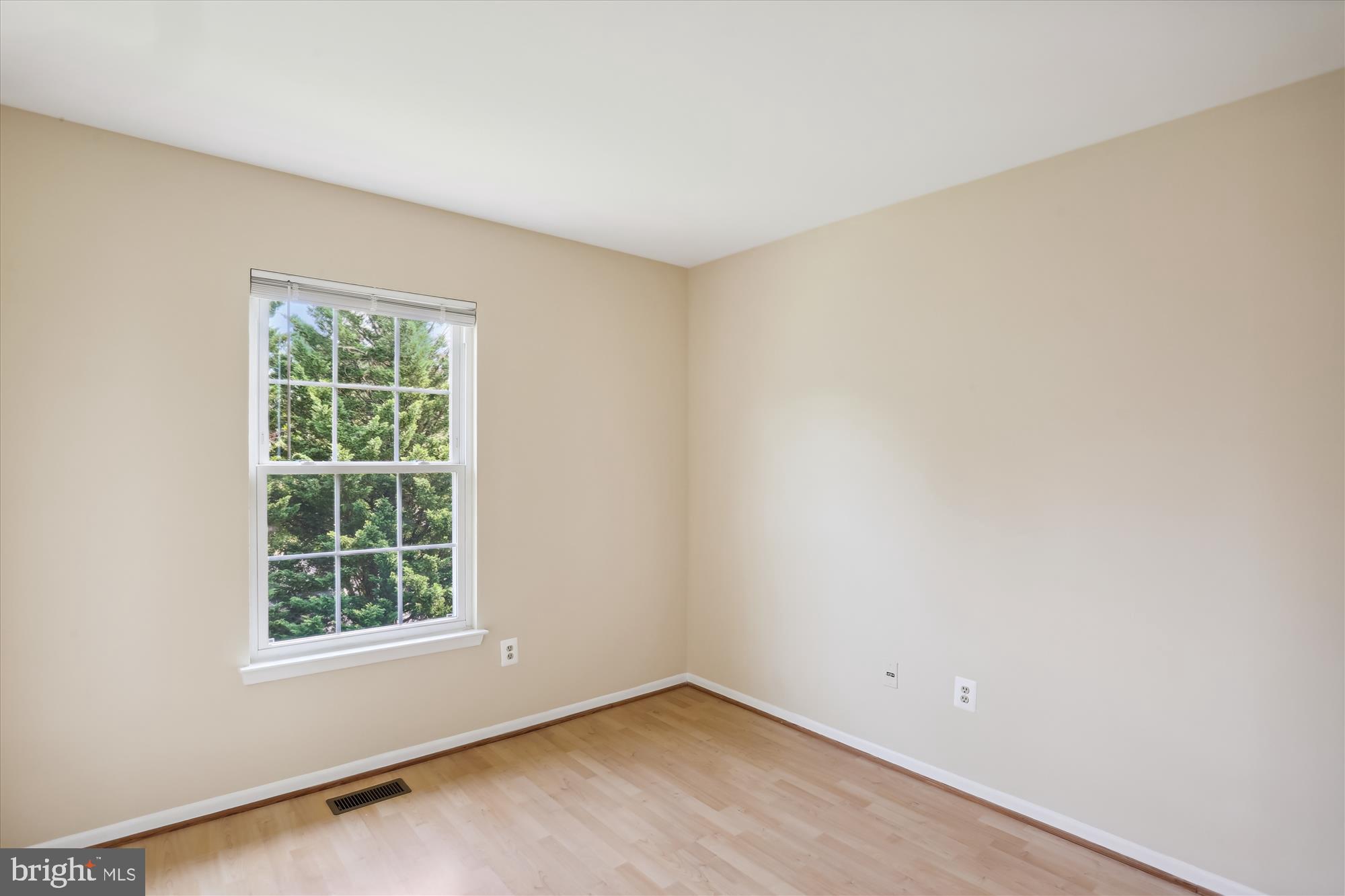 ORCHARD PLACE - Residential