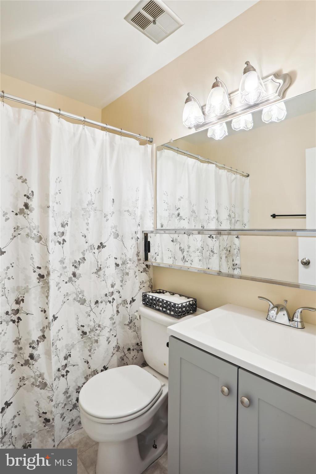 ORCHARD PLACE - Residential