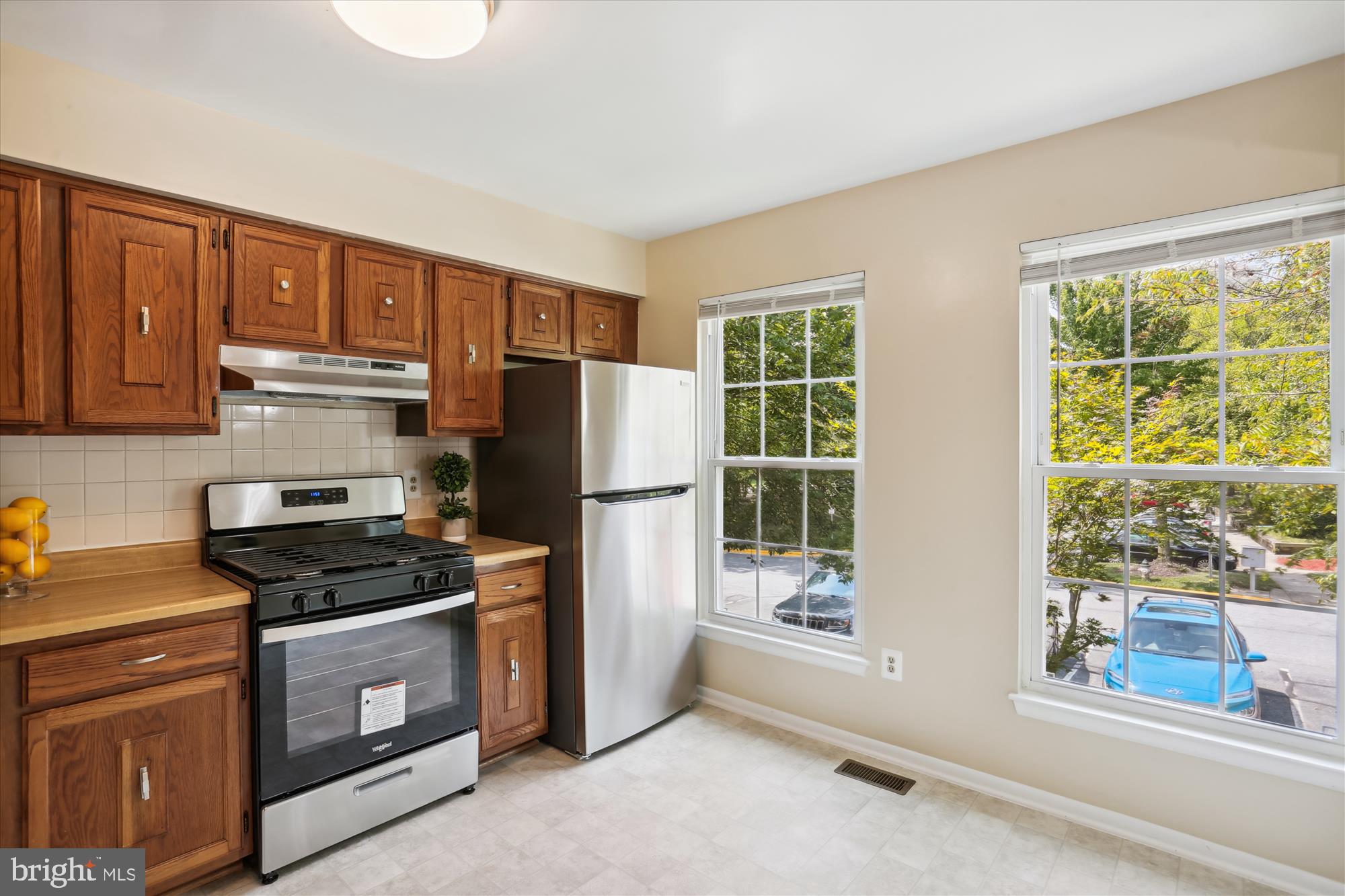 ORCHARD PLACE - Residential