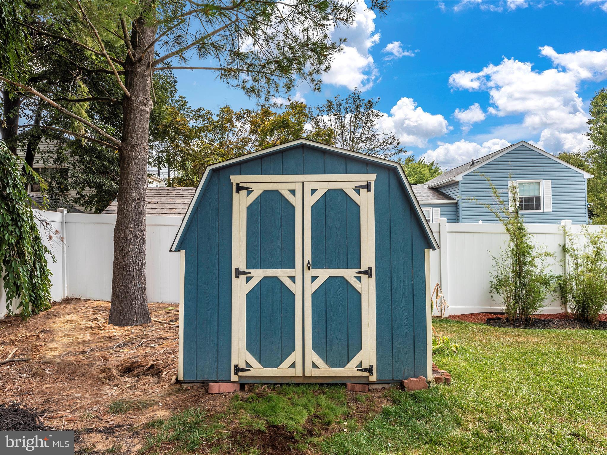 FARMBROOK - Residential