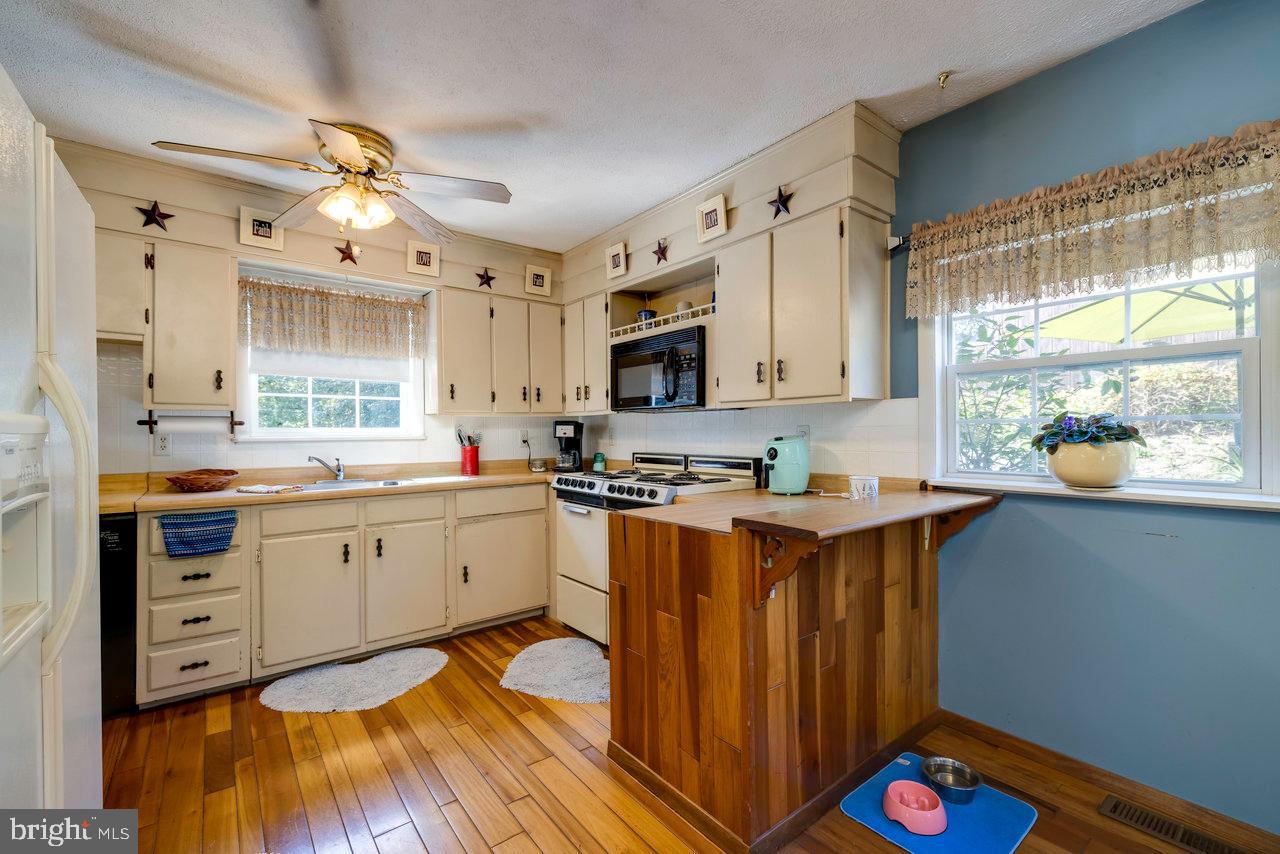 PAGE VALLEY ESTATES - Residential