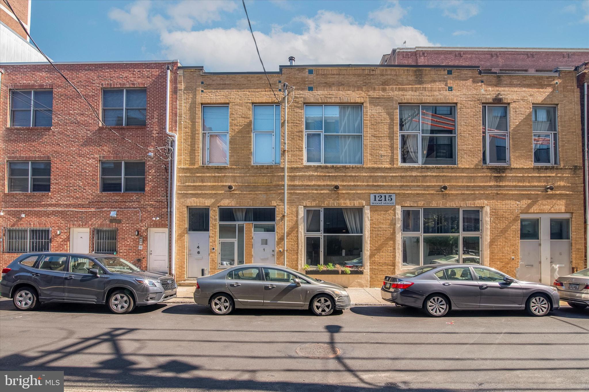 LOFT DISTRICT - Residential Lease