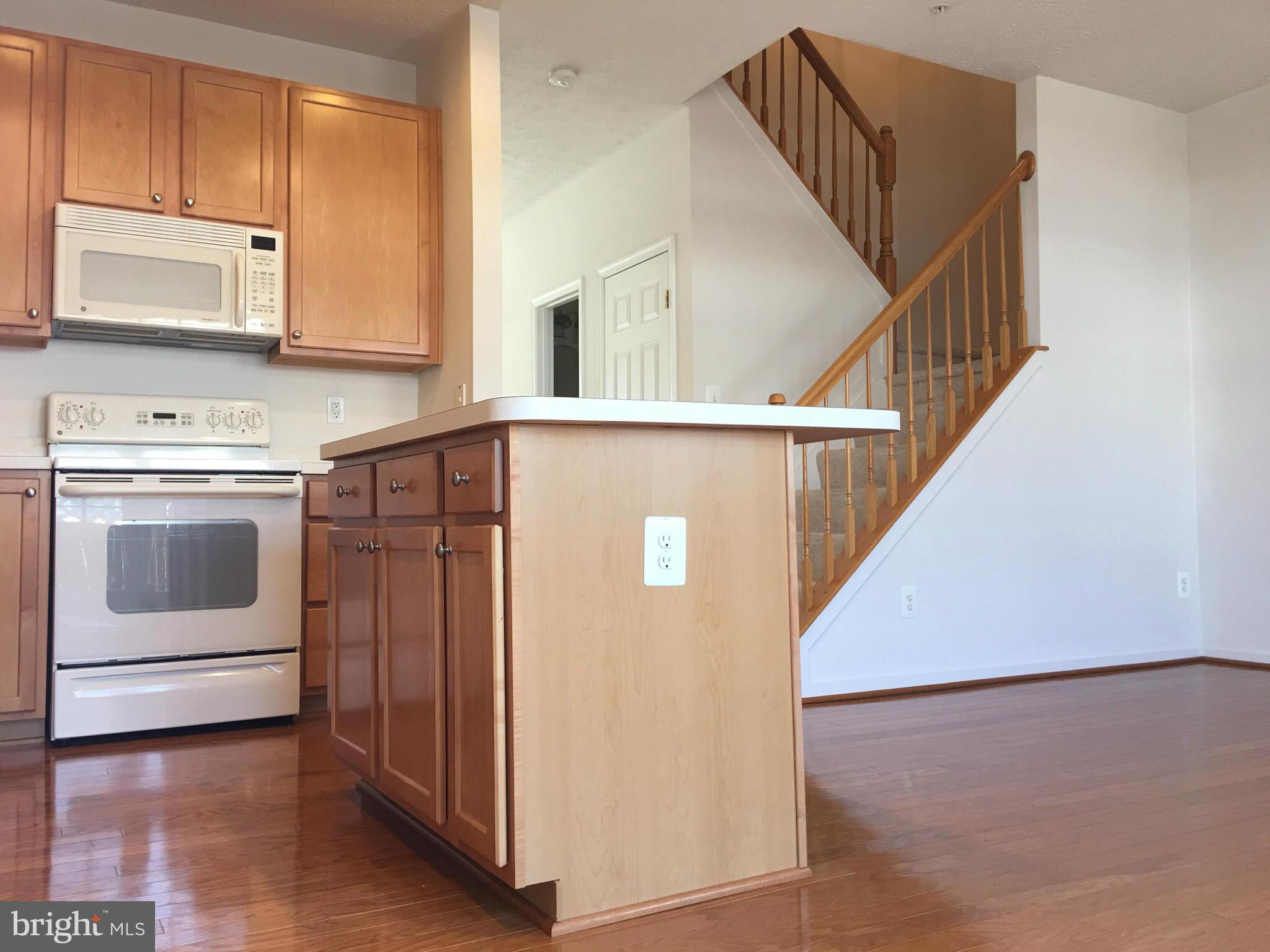 EAGLES LANDING AT WATERS EDGE - Residential