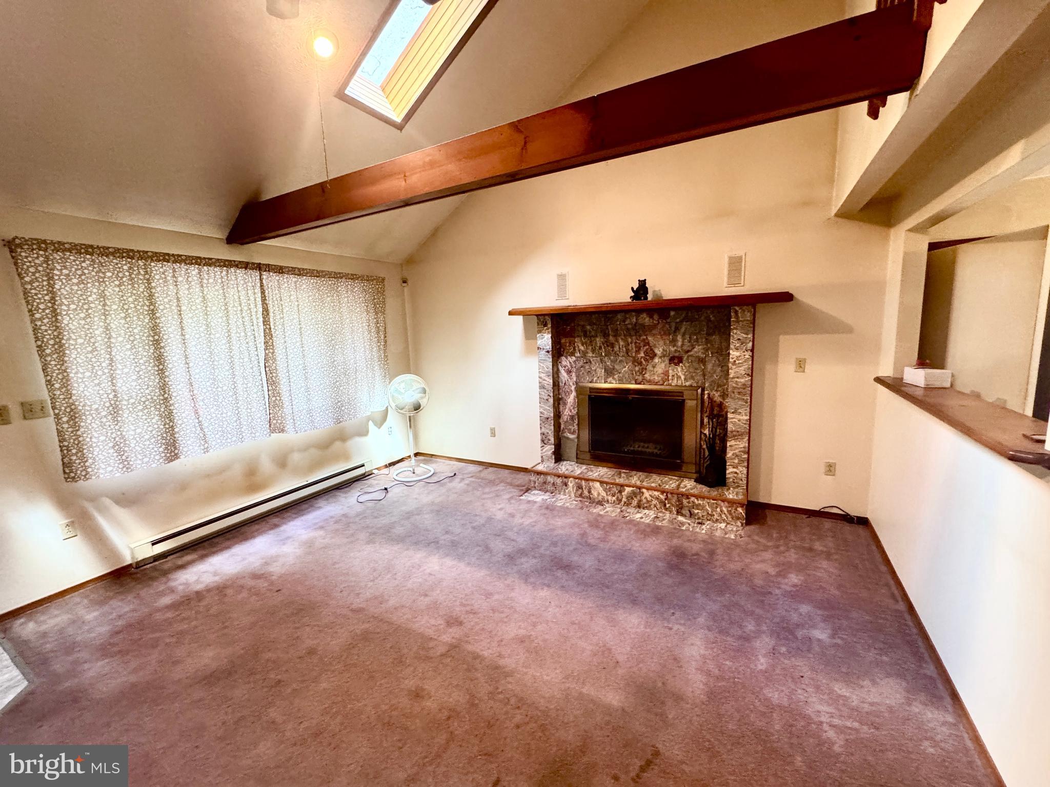 HOLIDAY POCONO - Residential