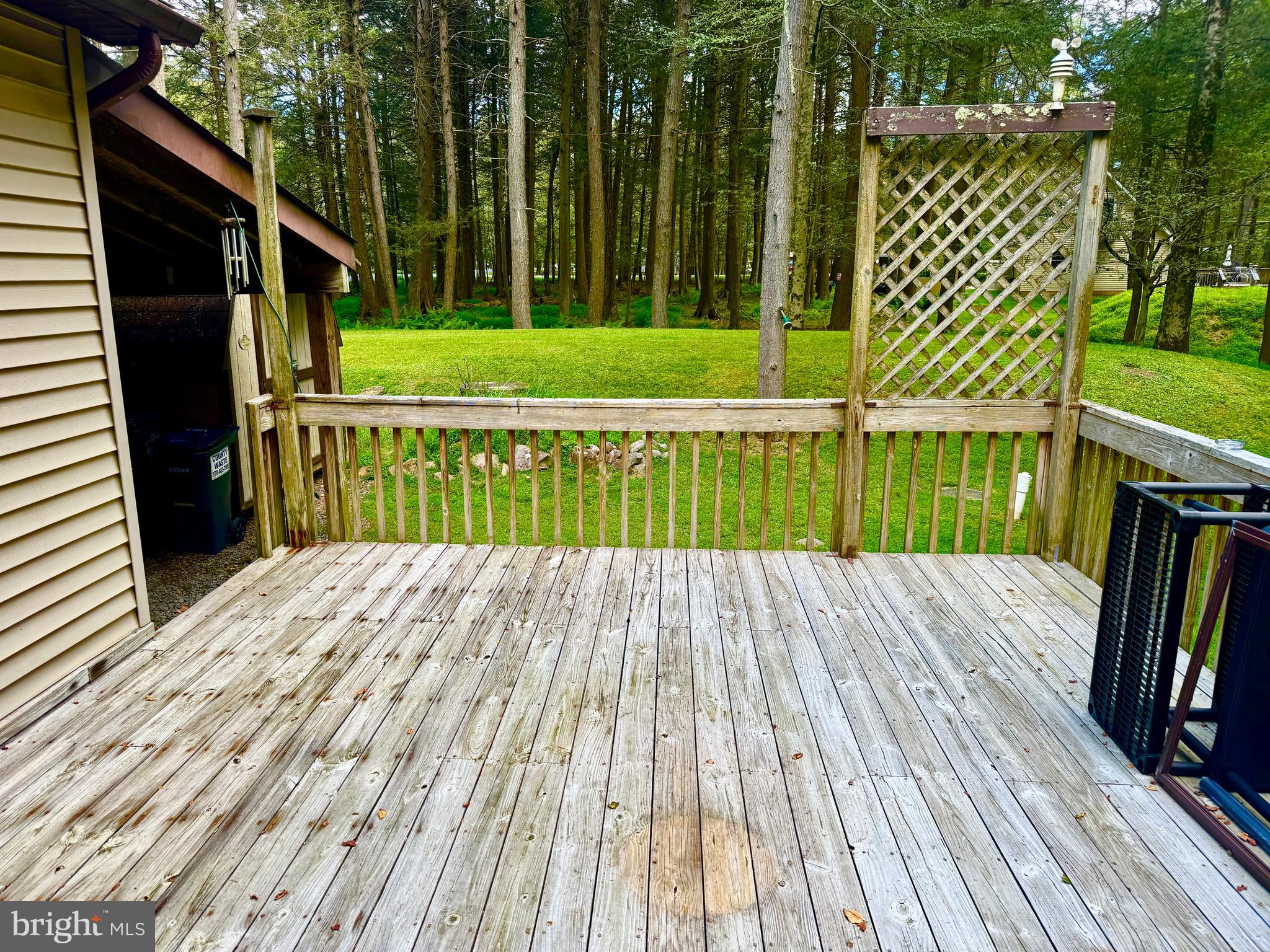 HOLIDAY POCONO - Residential