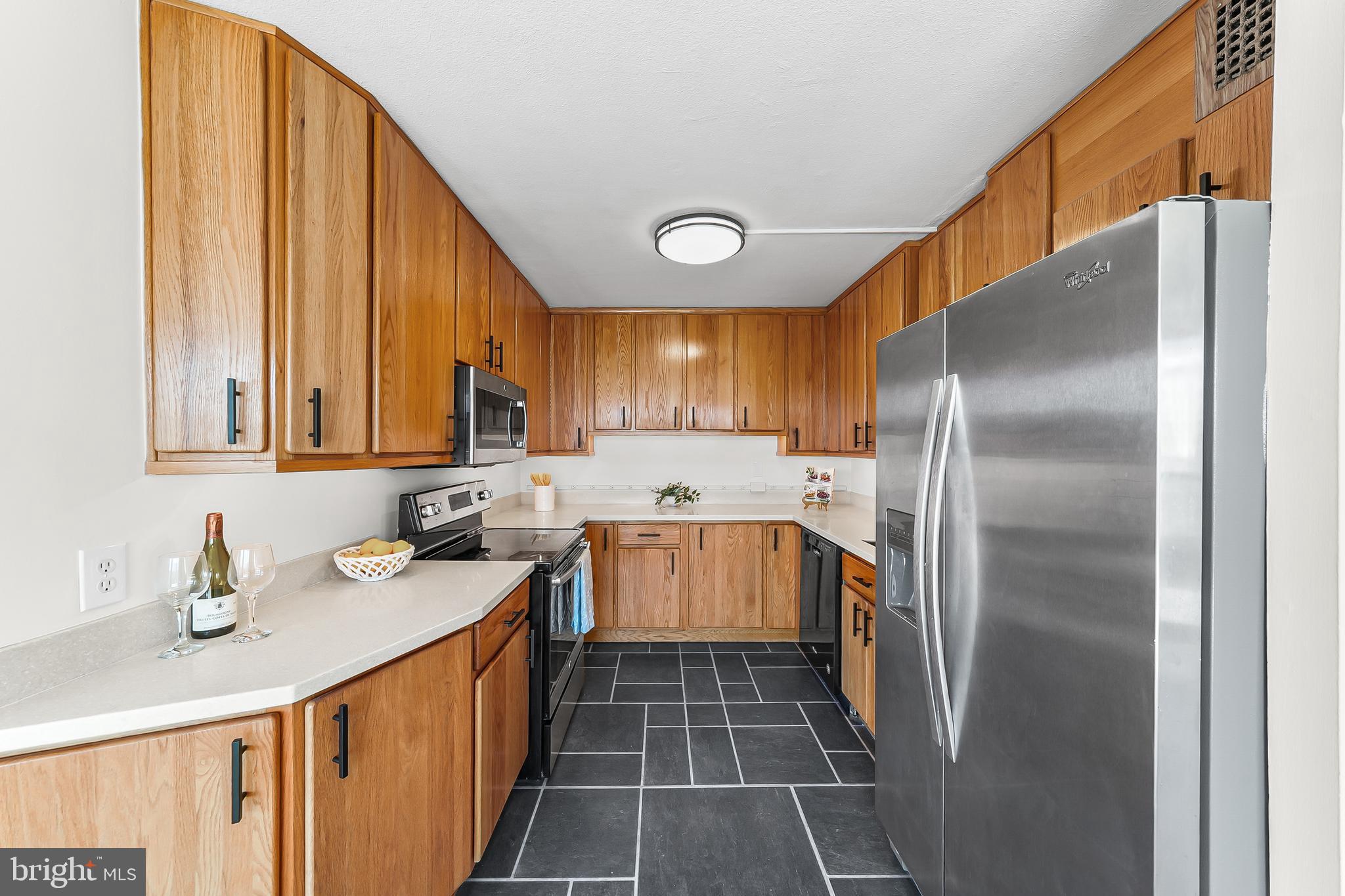 GREEN HILL - Residential