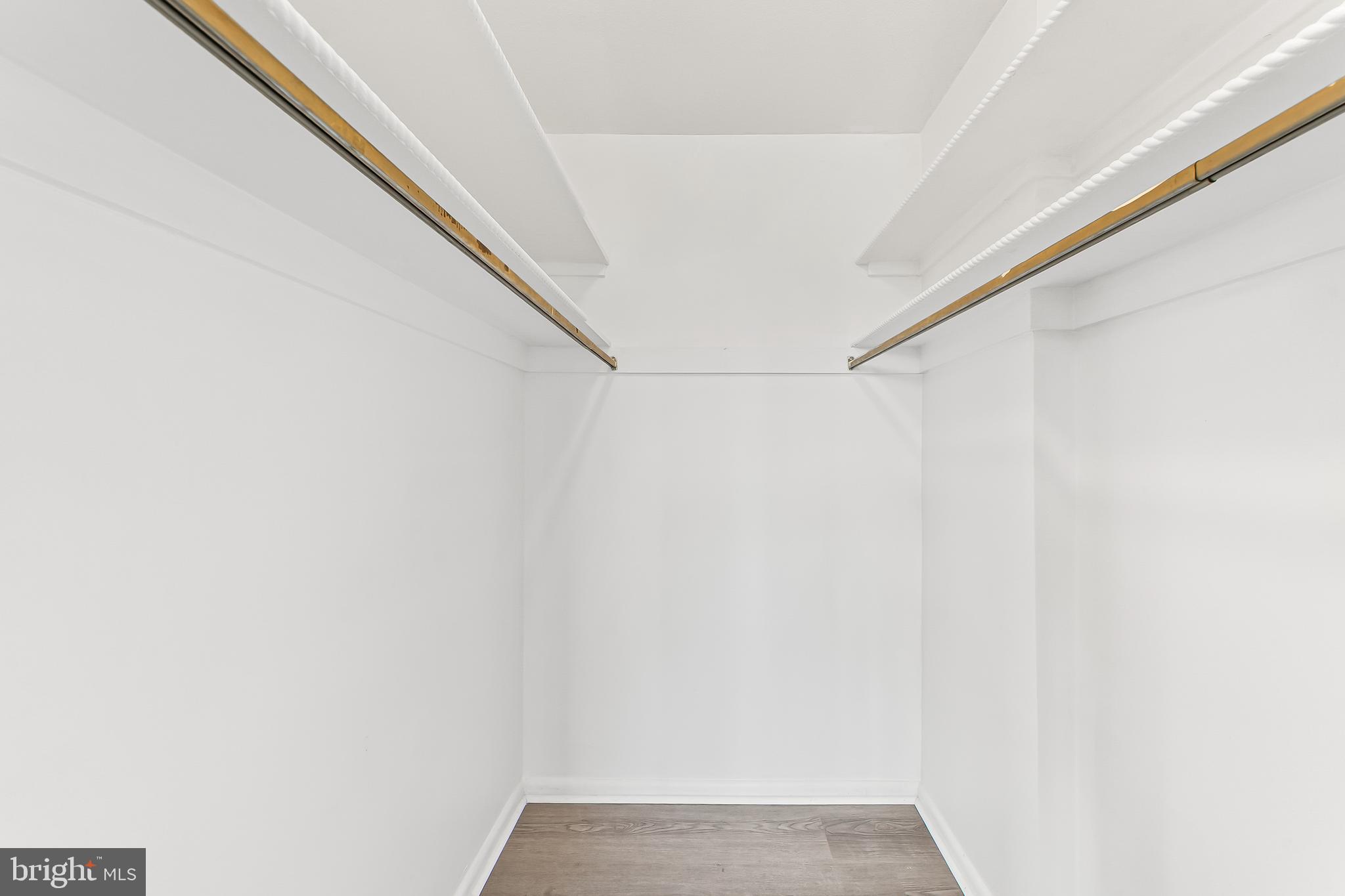 GREEN HILL - Residential