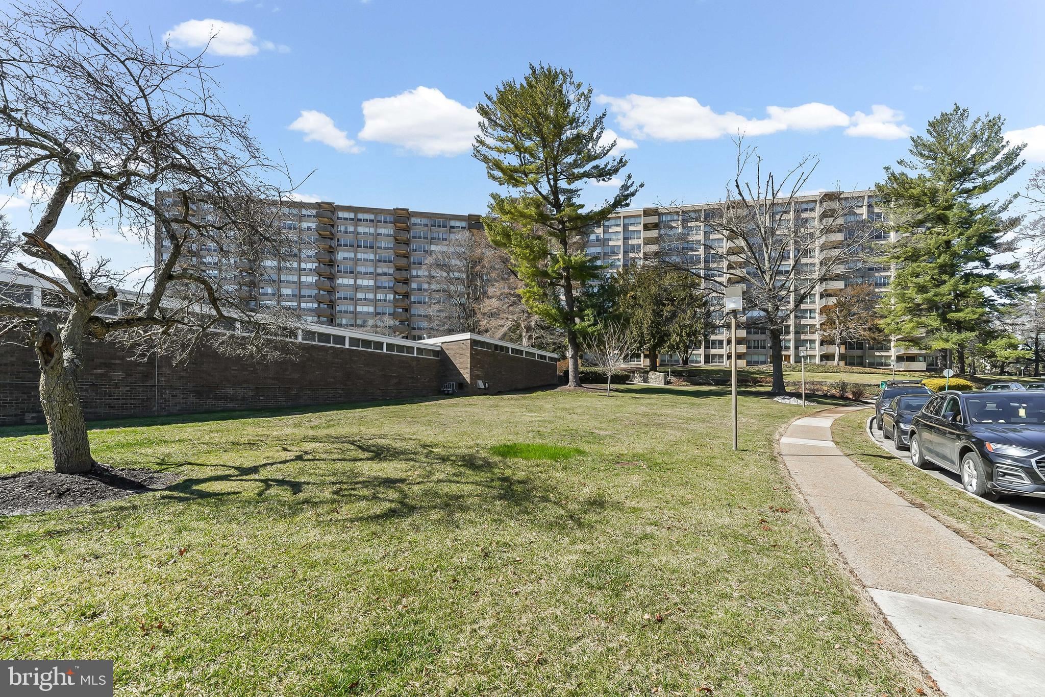 GREEN HILL - Residential