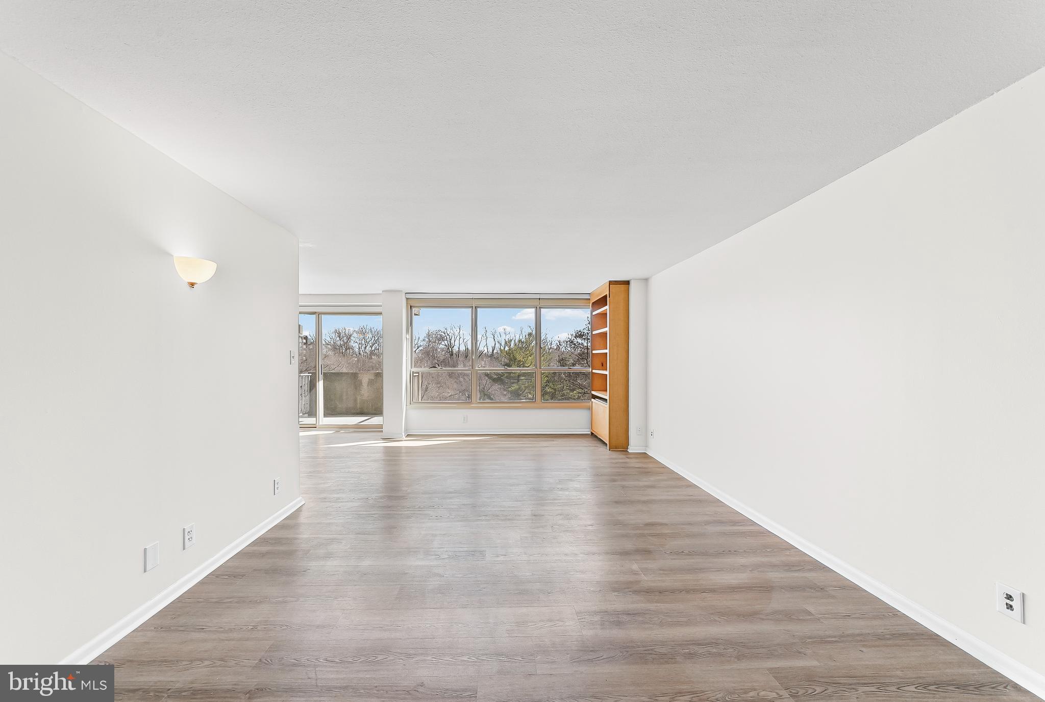 GREEN HILL - Residential