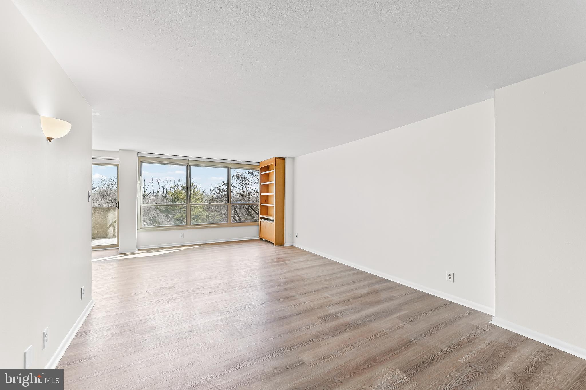 GREEN HILL - Residential