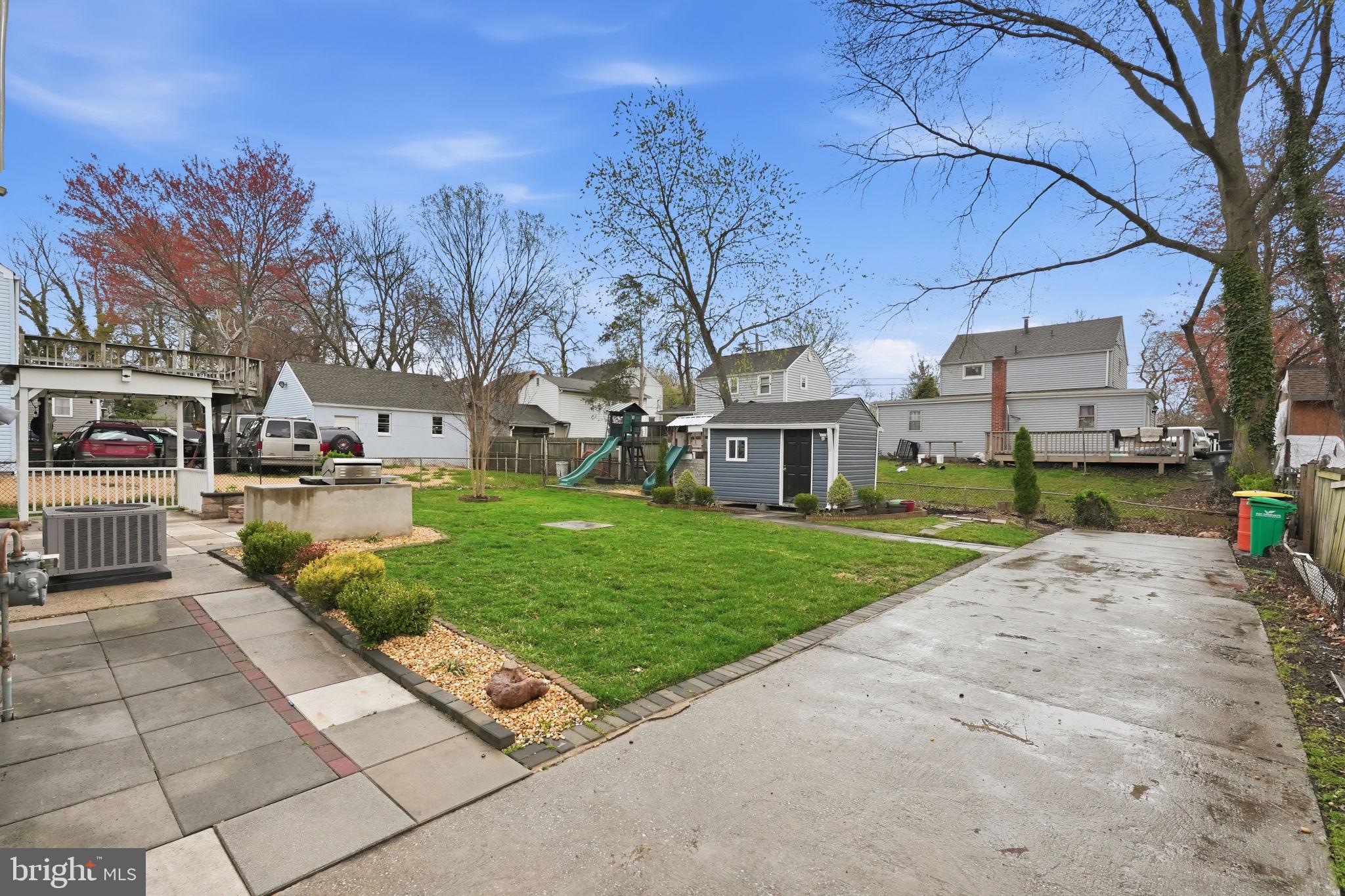 KENTLAND - Residential