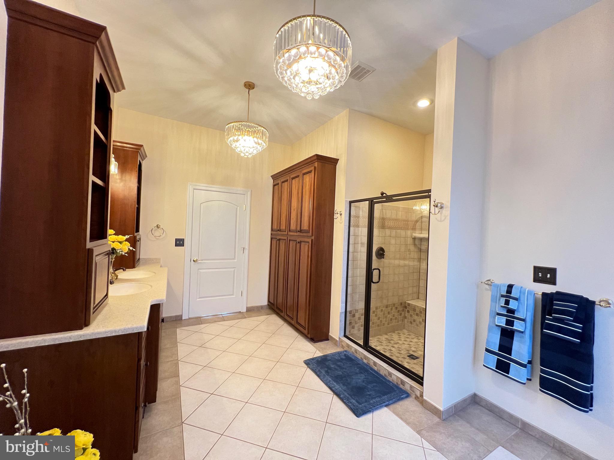 FAWN LAKE - Residential