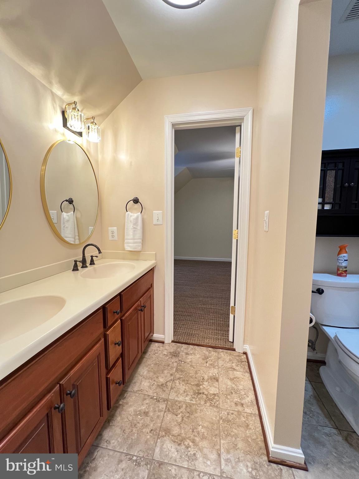 FAWN LAKE - Residential