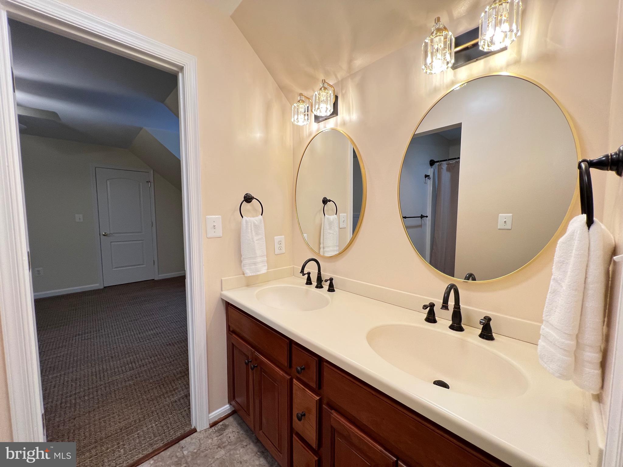 FAWN LAKE - Residential