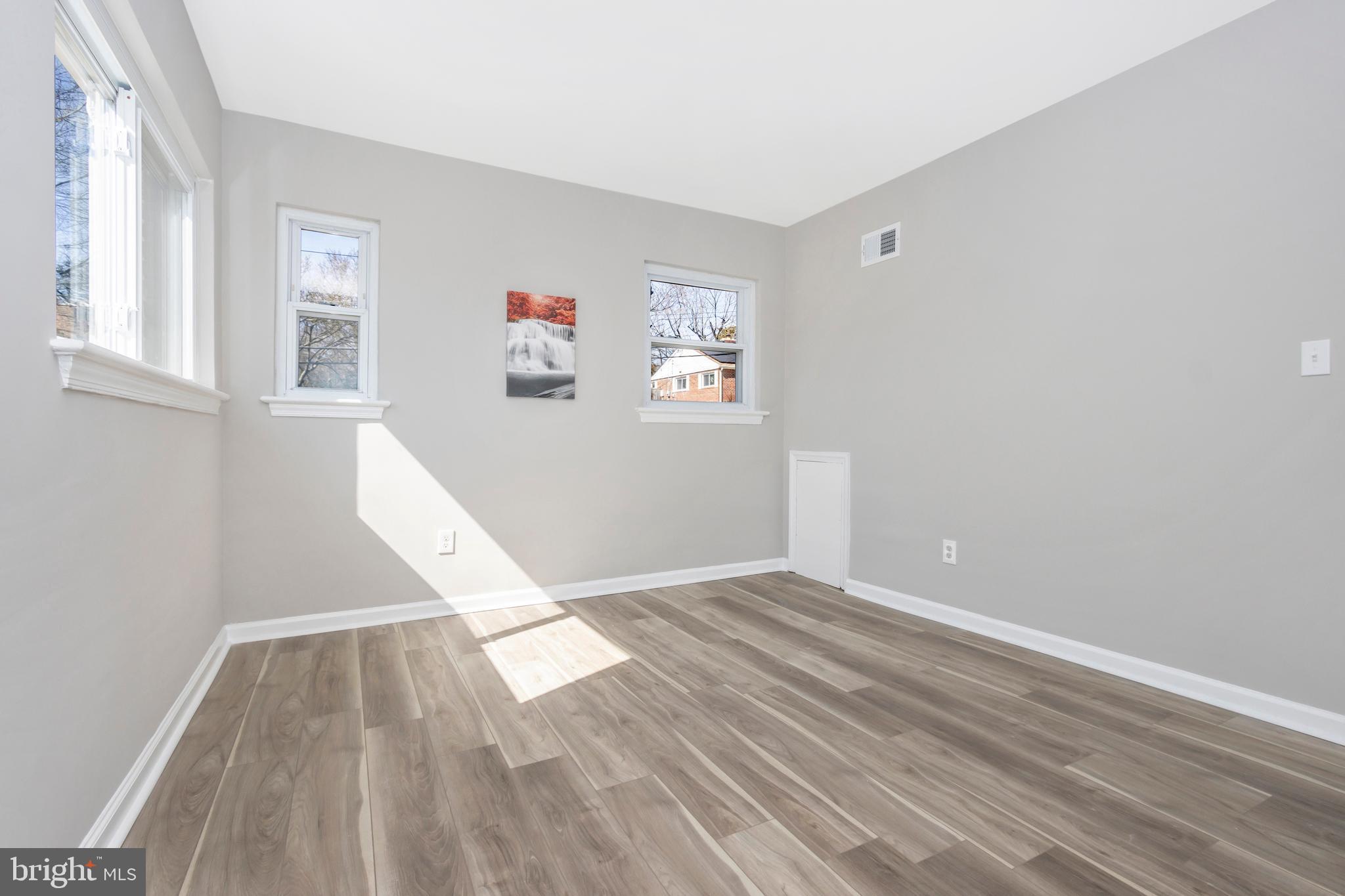 TAKOMA PARK - Residential