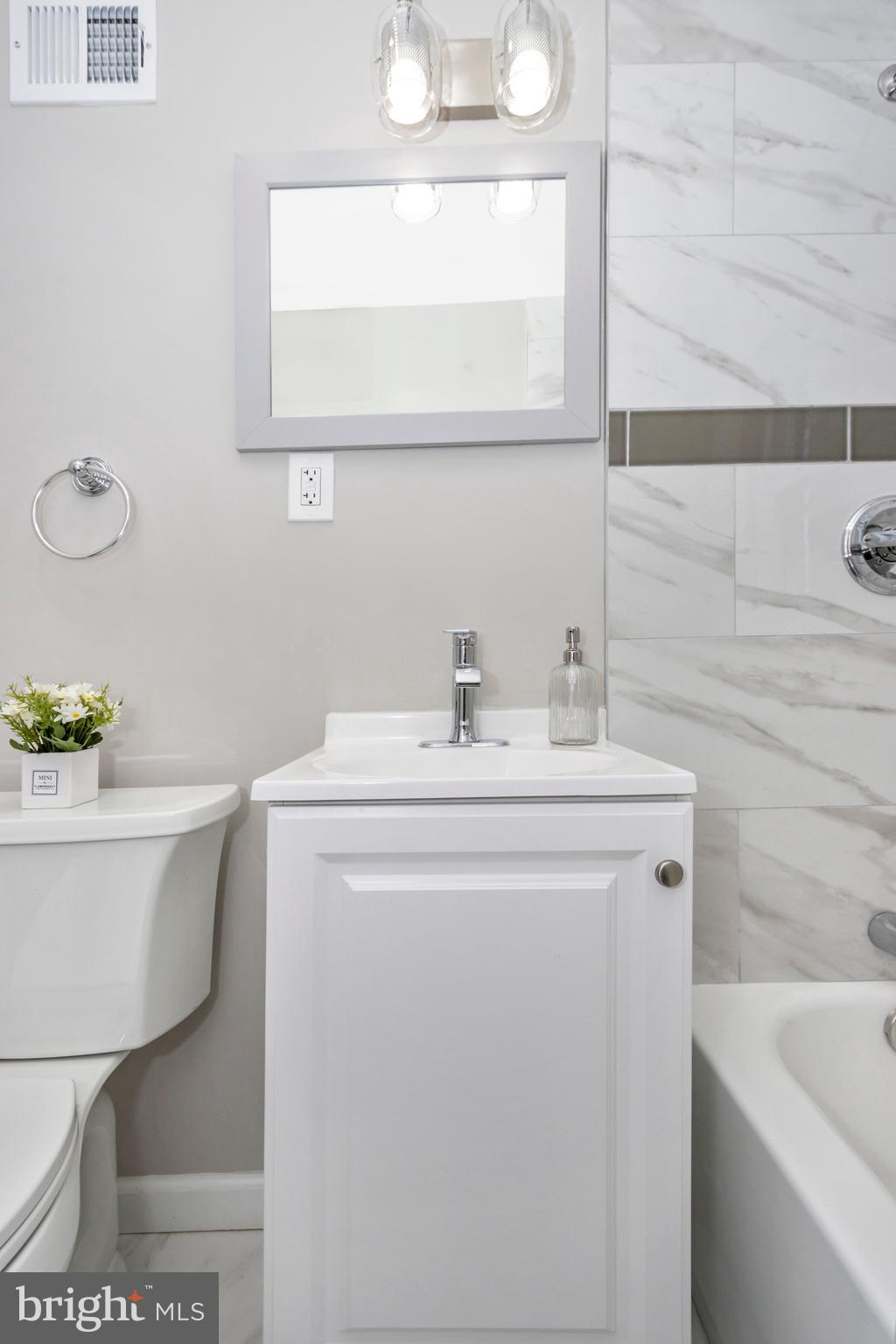 TAKOMA PARK - Residential