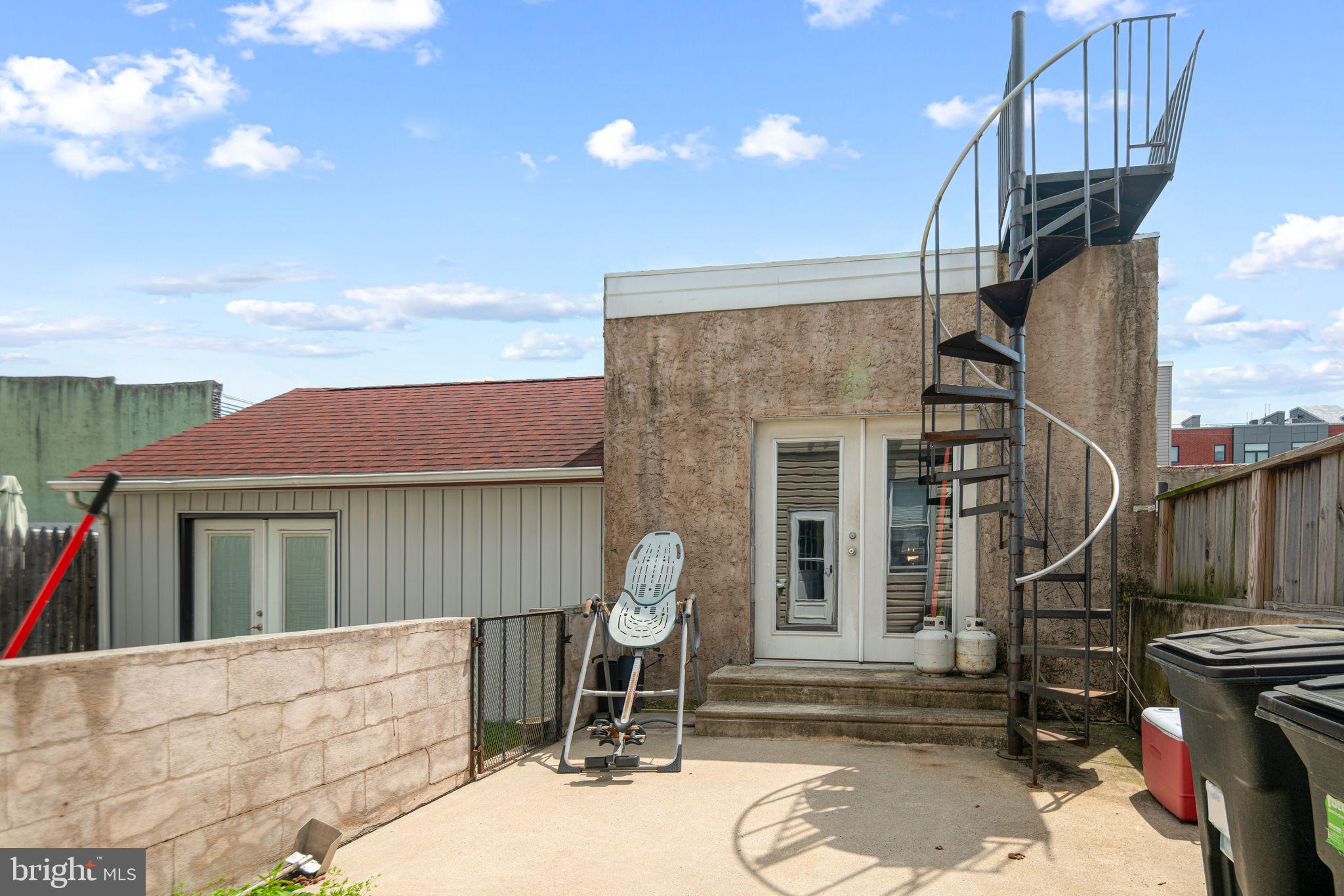 PORT RICHMOND - Residential