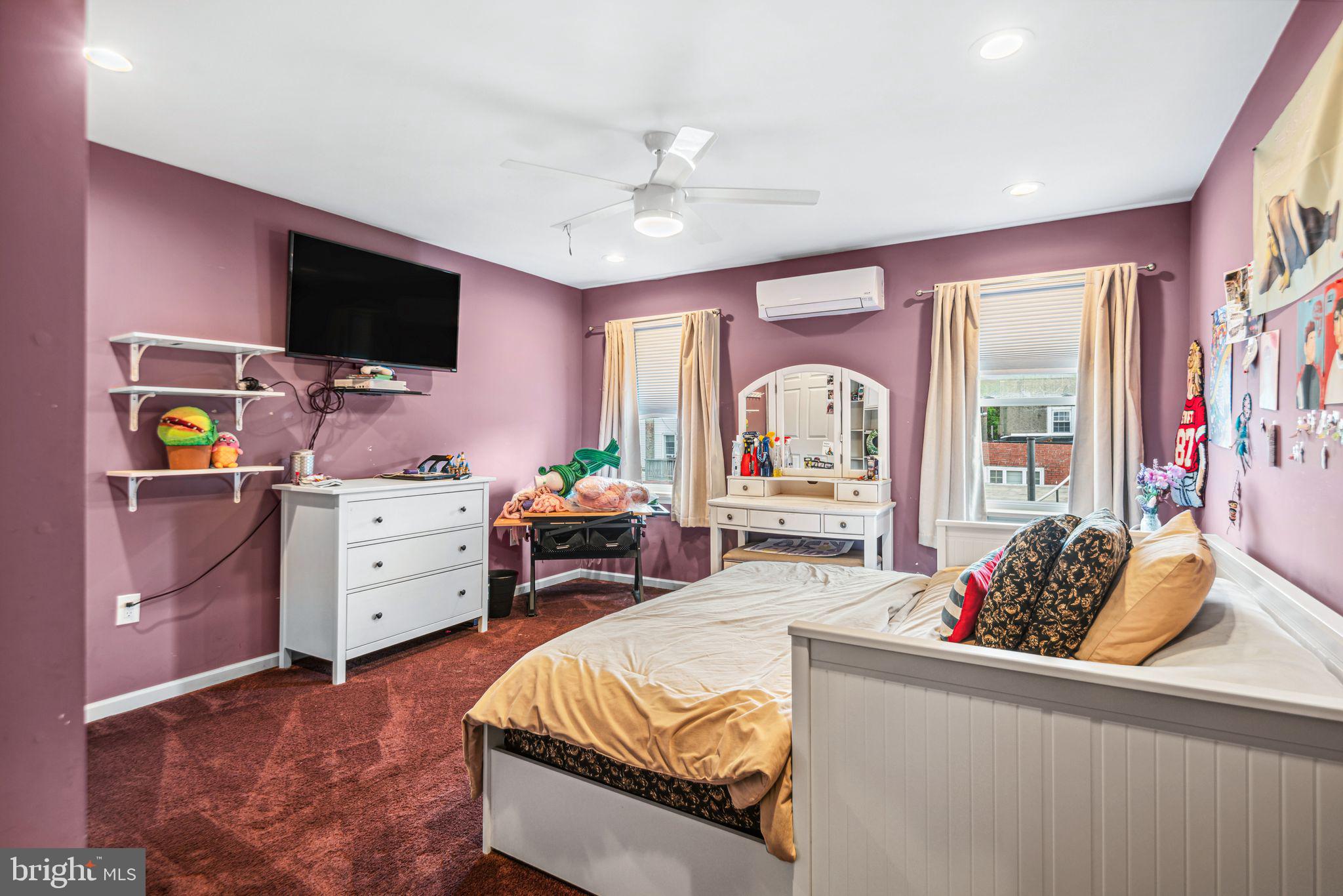 PORT RICHMOND - Residential