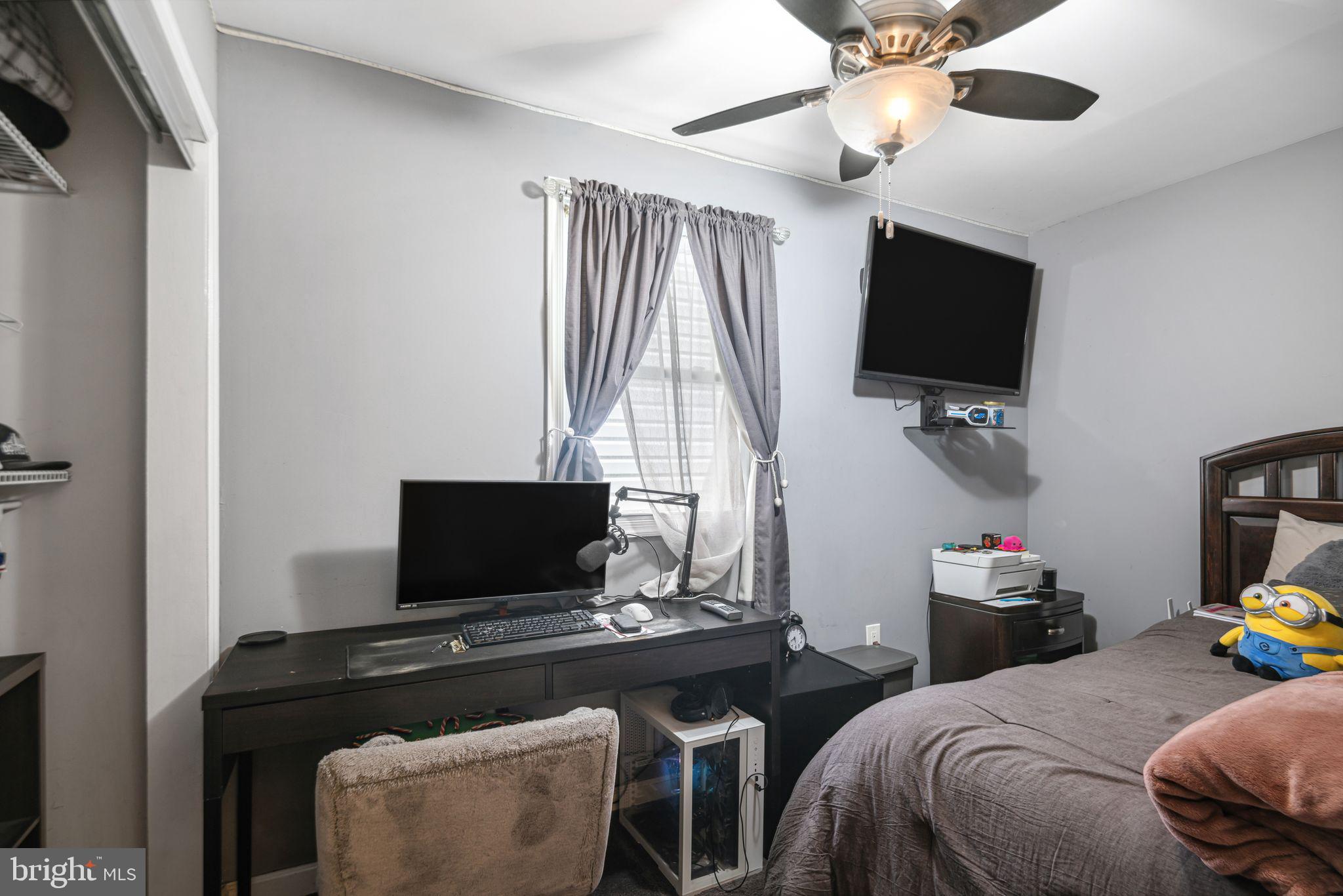 PORT RICHMOND - Residential