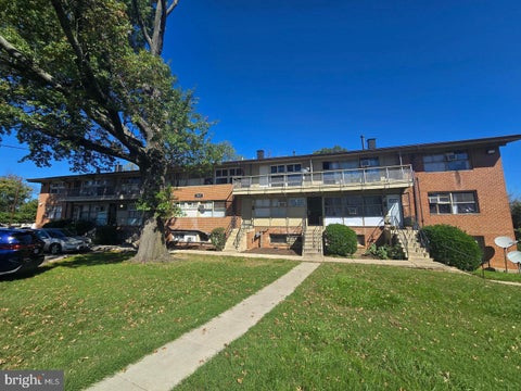 Condo For Sale - 7405 18th Avenue #20<br/> HYATTSVILLE, MD 20783