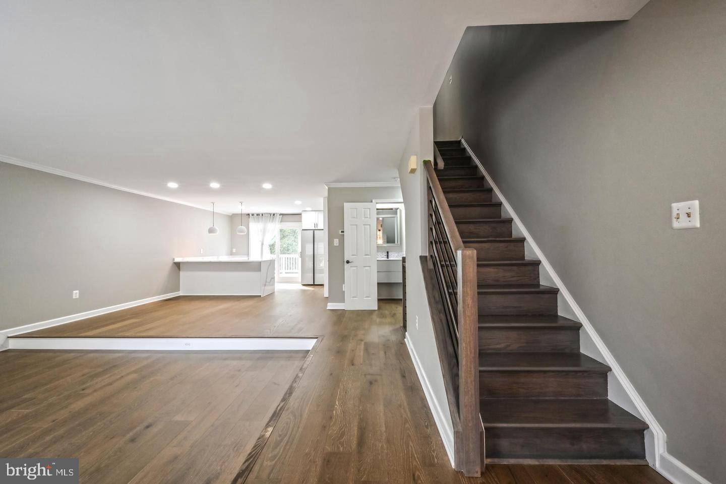 9425 WILLIAM KIRK LANE