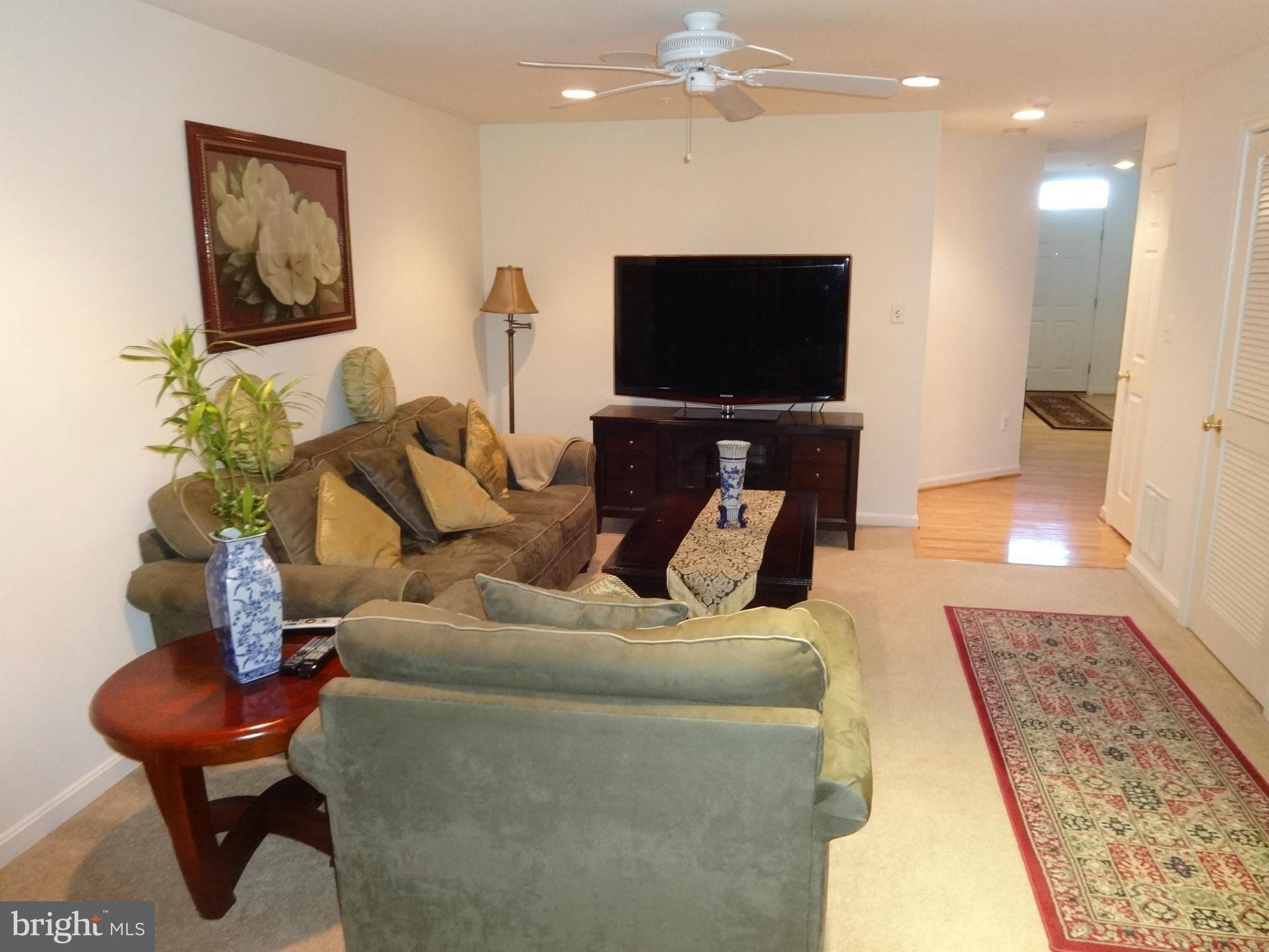 CHAPEL GROVE - Residential