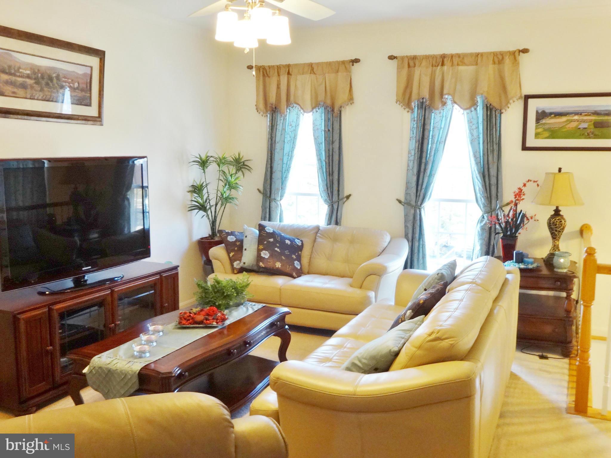 CHAPEL GROVE - Residential